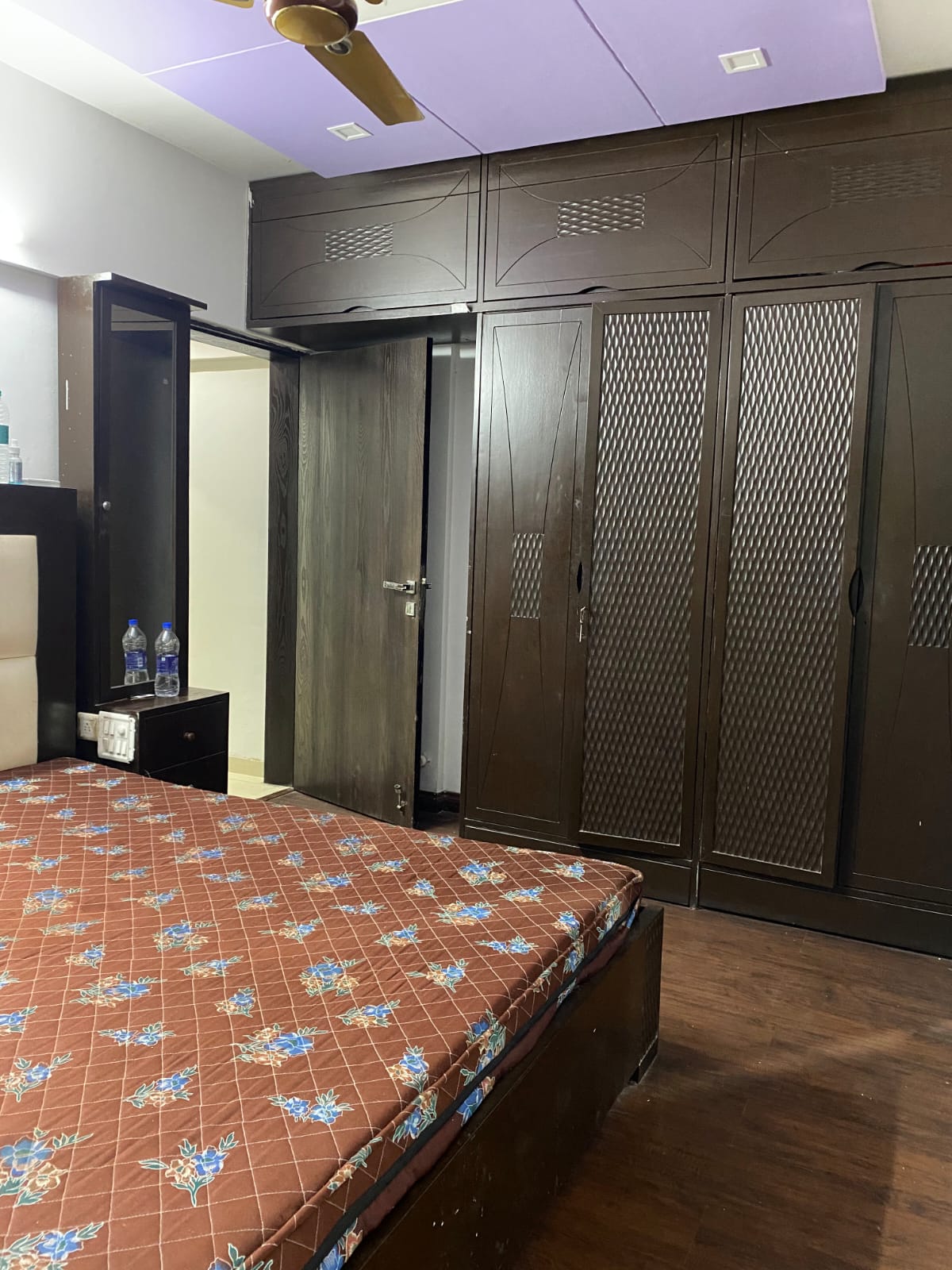 Big size 2.5 BHK fully furnished flat for sell