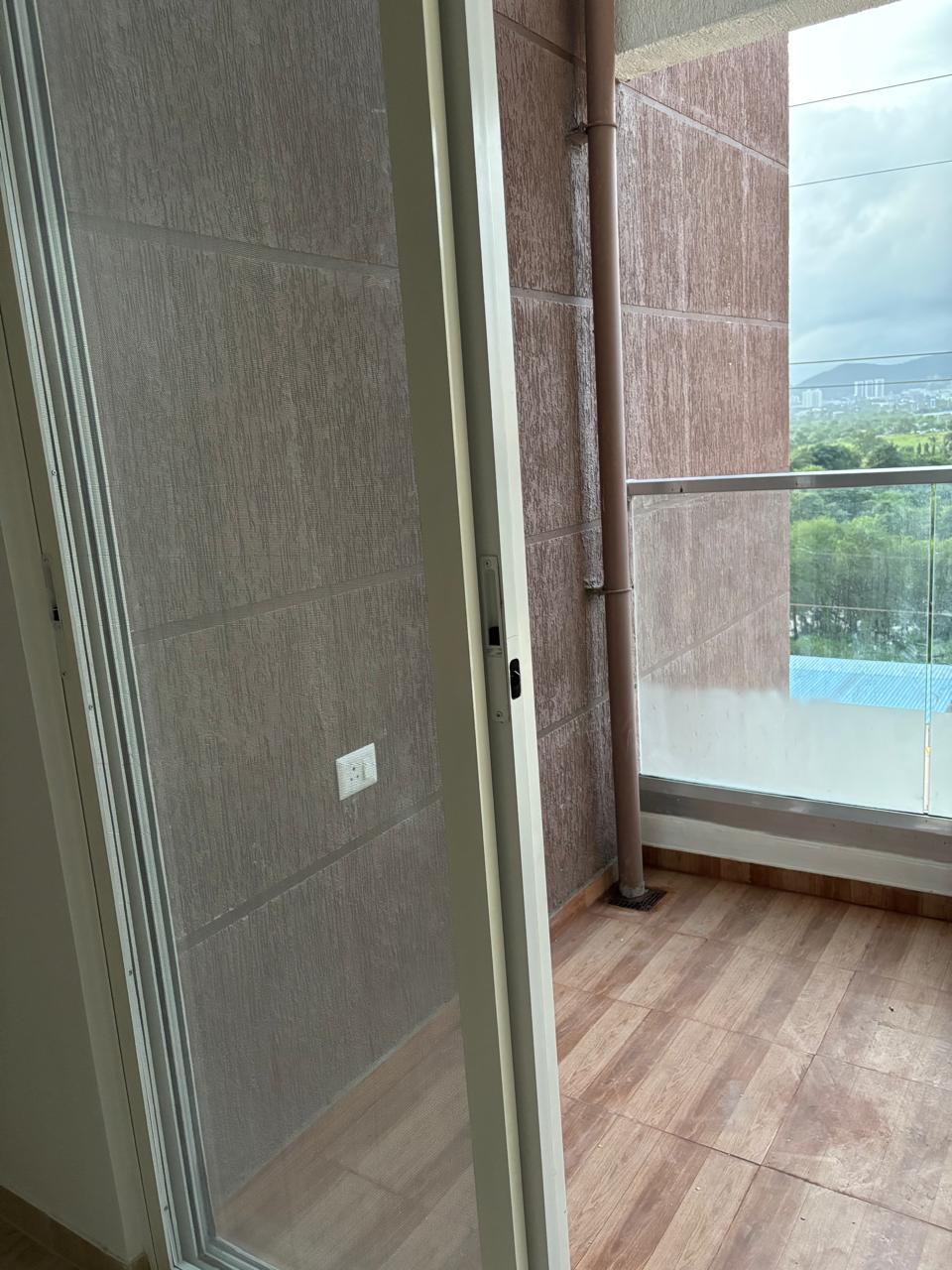 2BHK Available on rent in Mhalunge with kitchen trolleys