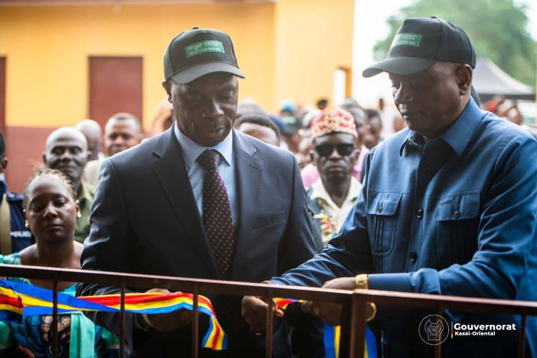 Cérémonie de remise officielle des nouvelles infrastructures au Kasaï-Oriental, réalisée par le Projet PRISE avec le financement de la Banque Africaine de Développement (BAD).