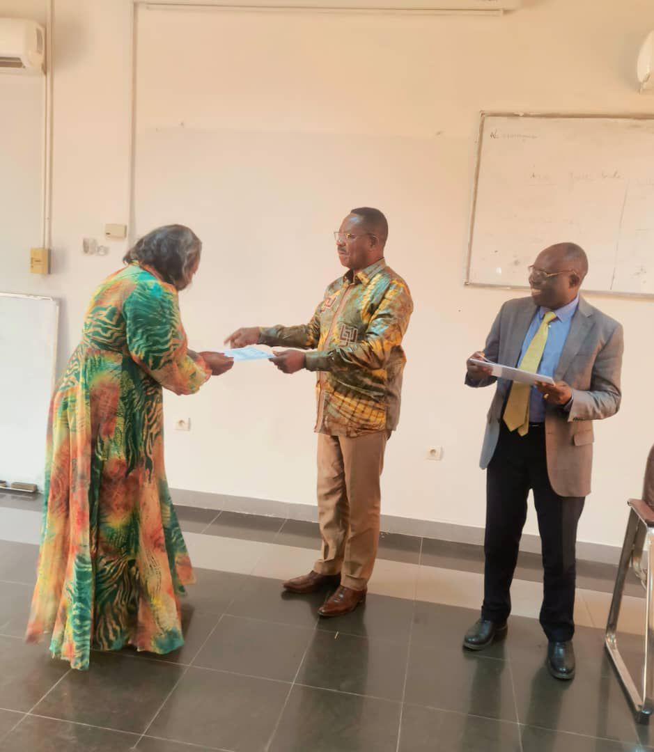 L'ARES UNIKIN clôture une formation pour transformer les idées en projets concrets