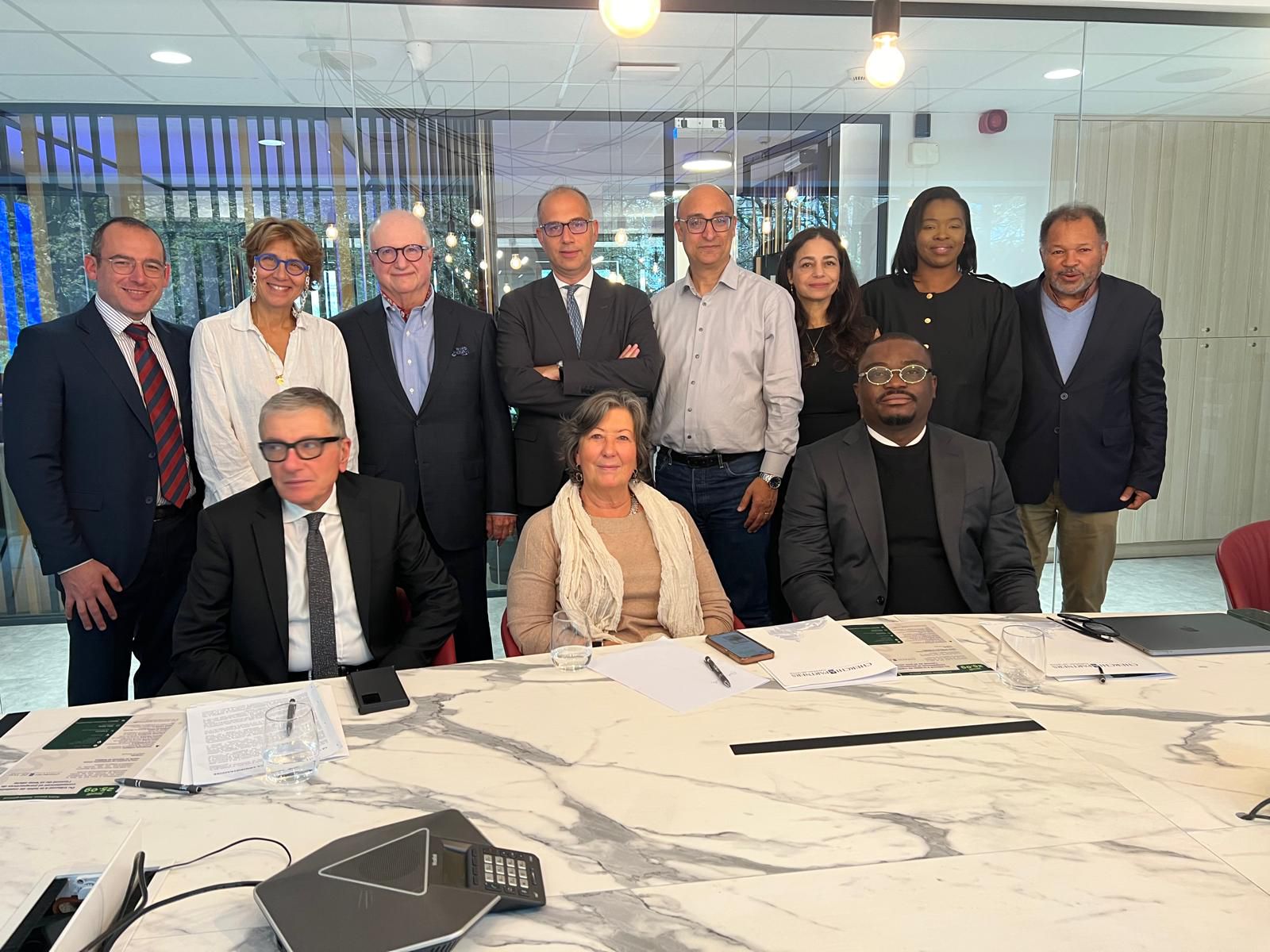 L'Ecrimino à l'avant-garde : Me Carlos Ngwapitshi propulse la médiation pénale Congolaise sur la scène internationale.