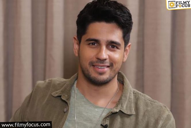 Sidharth Malhotra Lands A Fully Commercial Entertainer