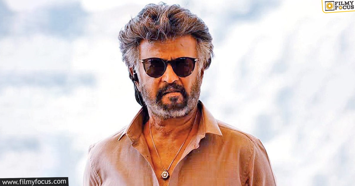 Tollywood star actress in Rajinikanth next