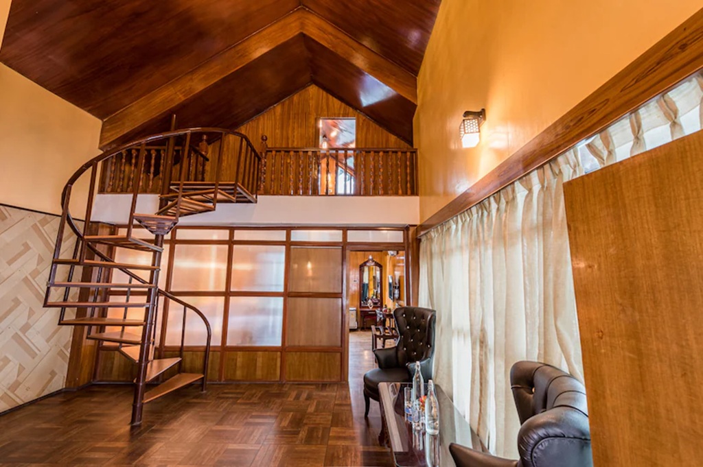FAMILY DUPLEX ROOM WITH BALCONY thumb