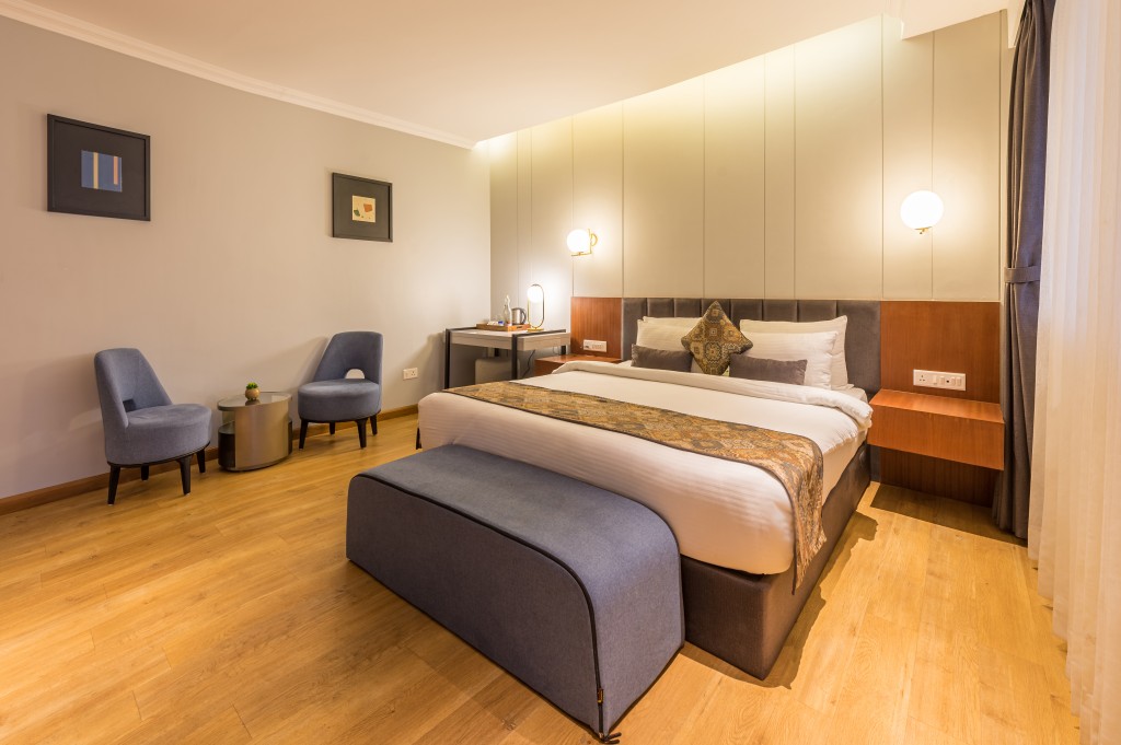 PREMIUM ROOM thumb