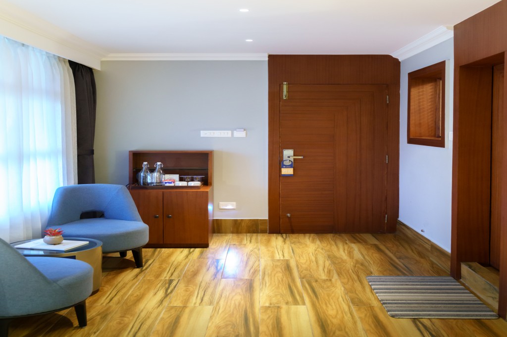 PREMIUM ROOM