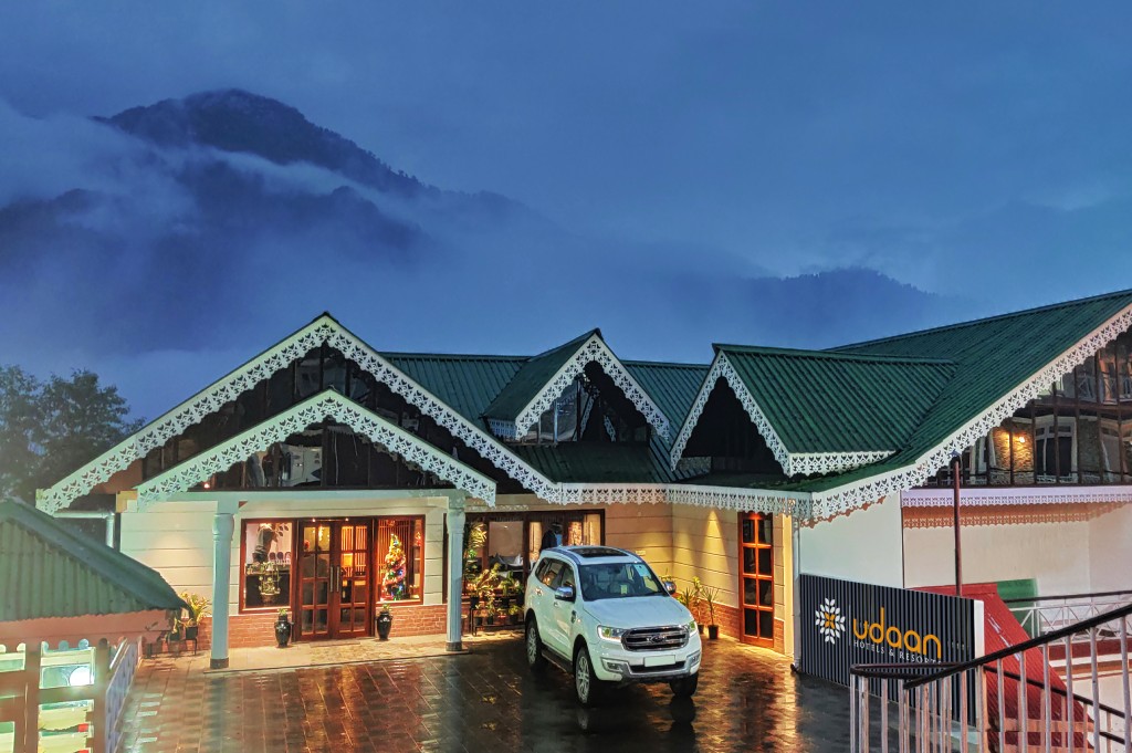 Udaan Alpine Resort thumb