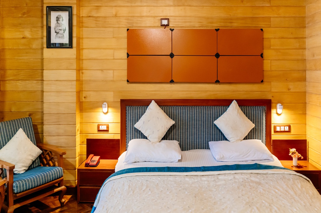 PREMIUM VIEW ROOMS thumb