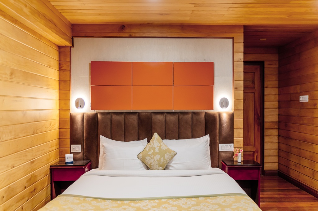 LUXURY VIEW ROOMS WITH BALCONY thumb