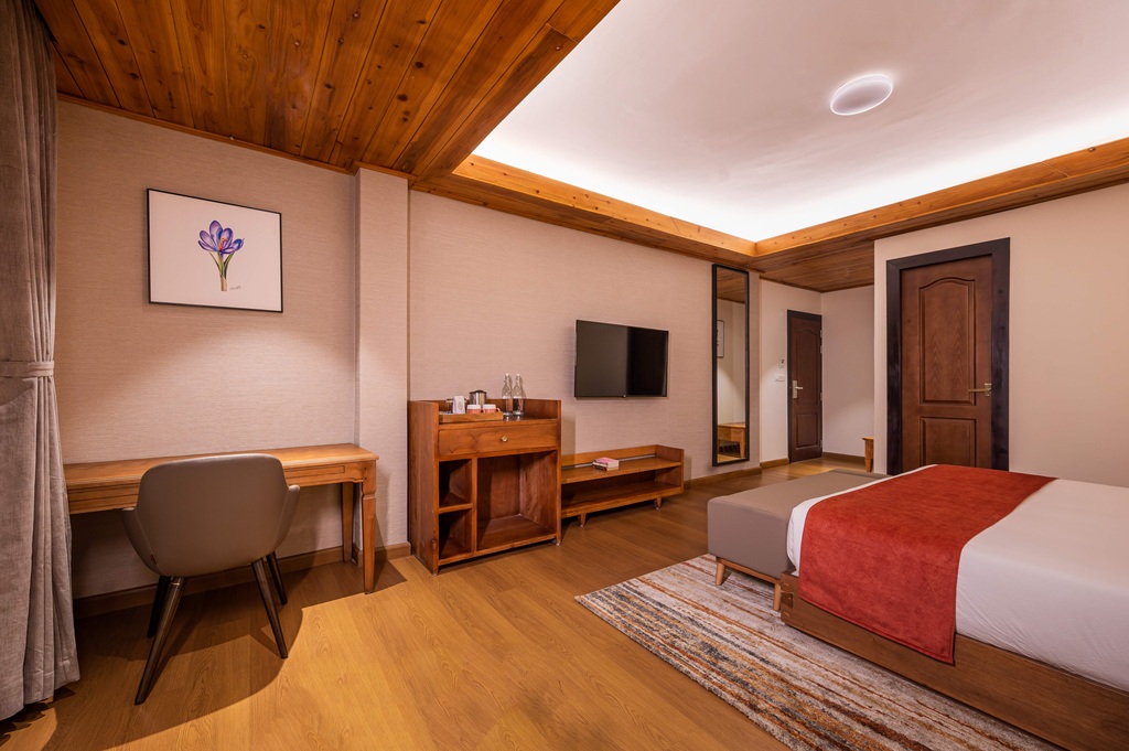 PREMIUM VIEW ROOMS thumb
