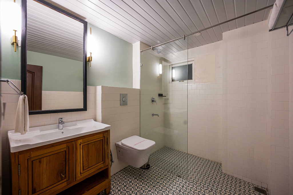 DELUXE ROOM thumb