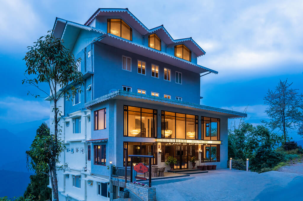 Udaan Hotel Pine Crest thumb