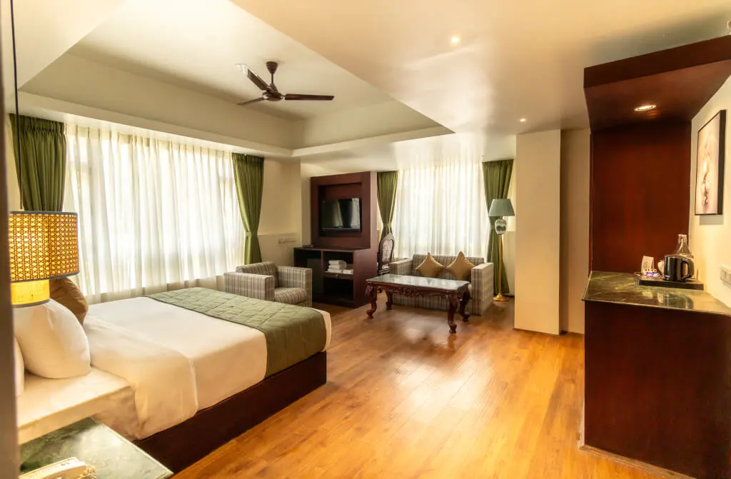 LUXURY VIEW ROOM thumb
