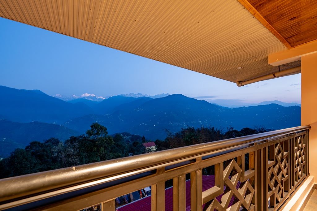 LUXURY VIEW ROOM WITH BALCONY thumb