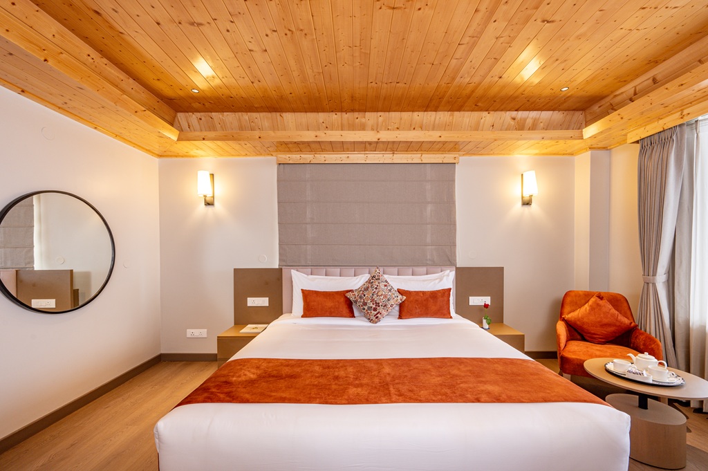 PREMIUM VIEW ROOM