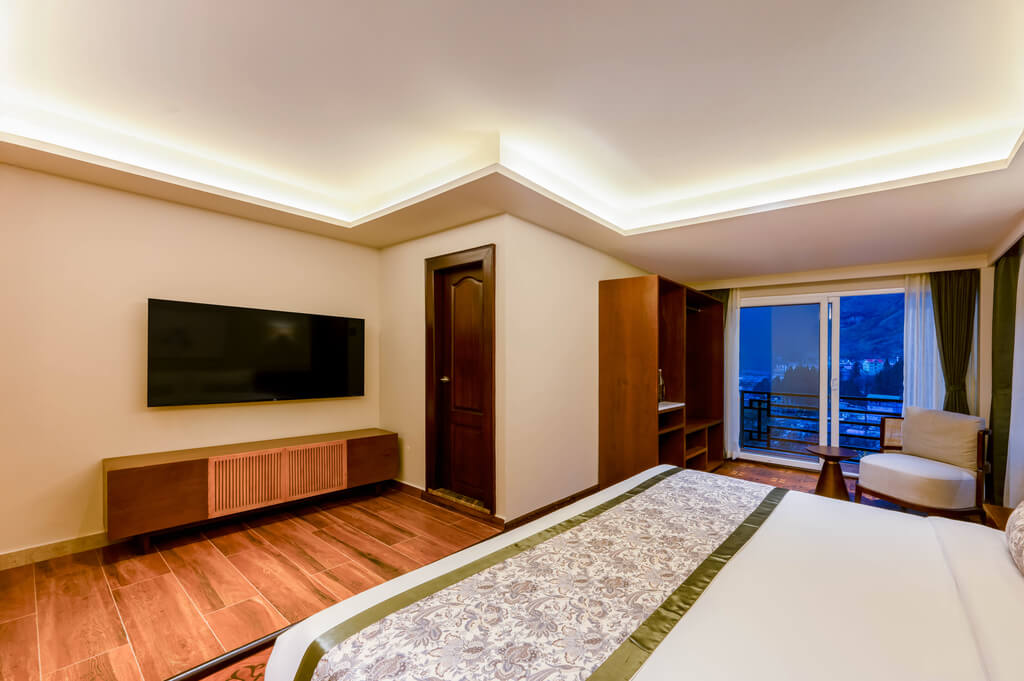PREMIUM VIEW ROOM WITH BALCONY
