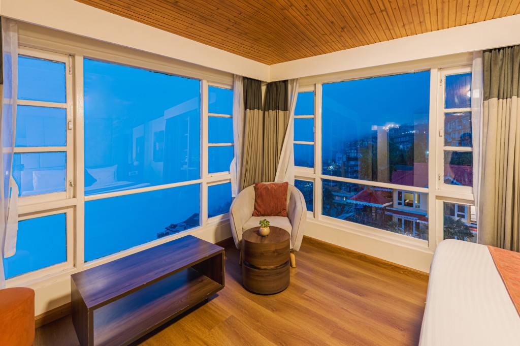 FAMILY VIEW ROOMS WITH BALCONY thumb