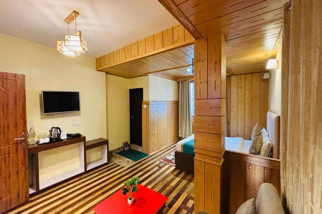 SUPER DELUXE ROOMS