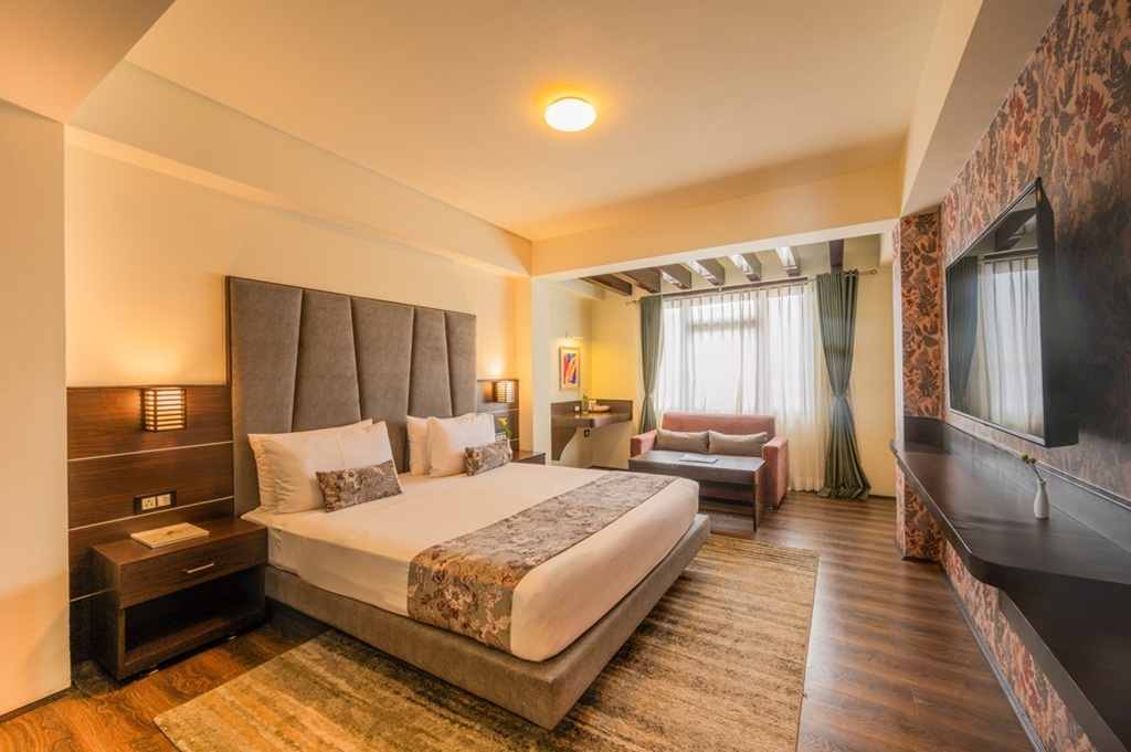 LUXURY ROOM WITH BALCONY thumb