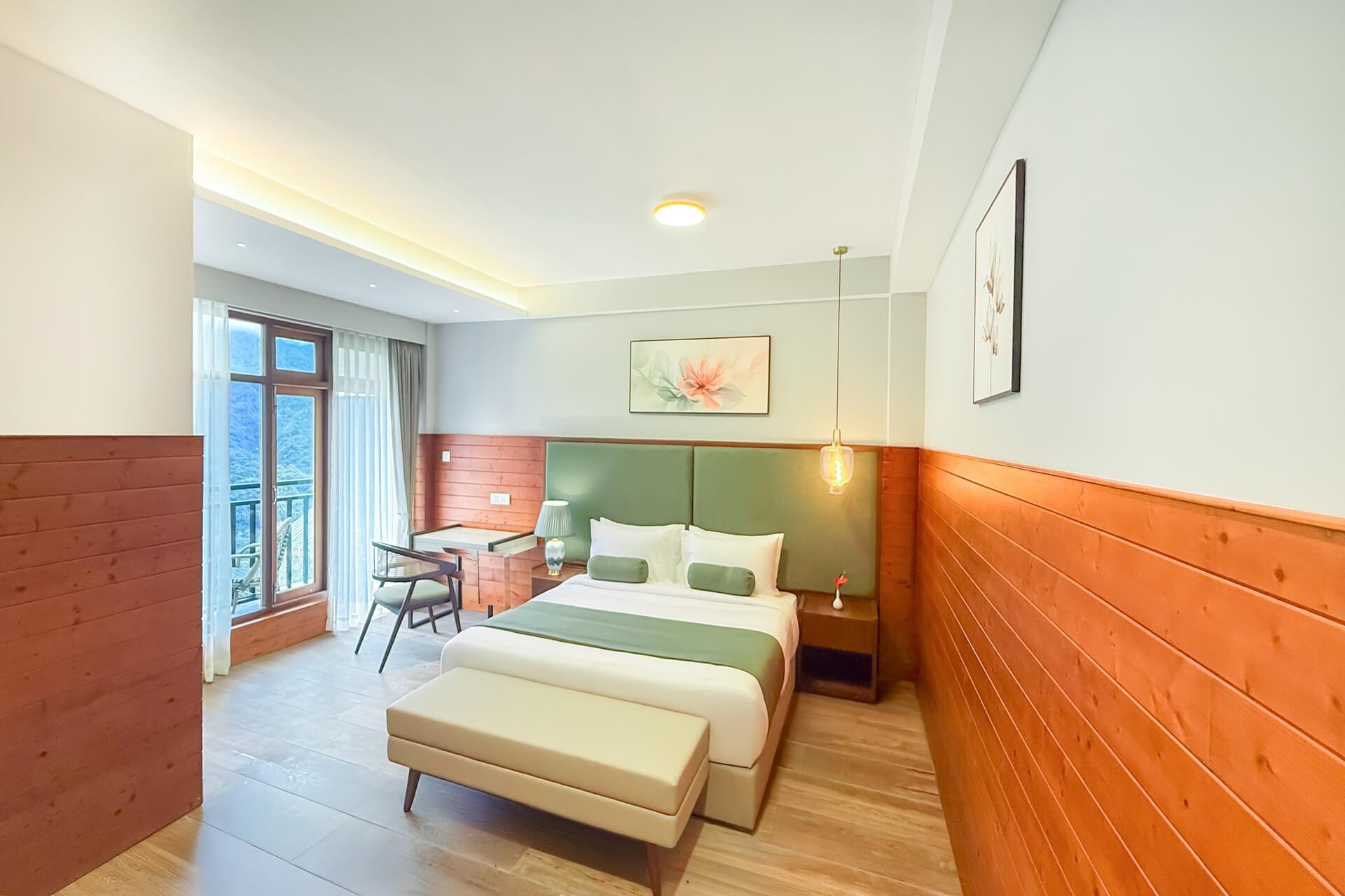 LUXURY SUITE VIEW ROOM WITH BALCONY