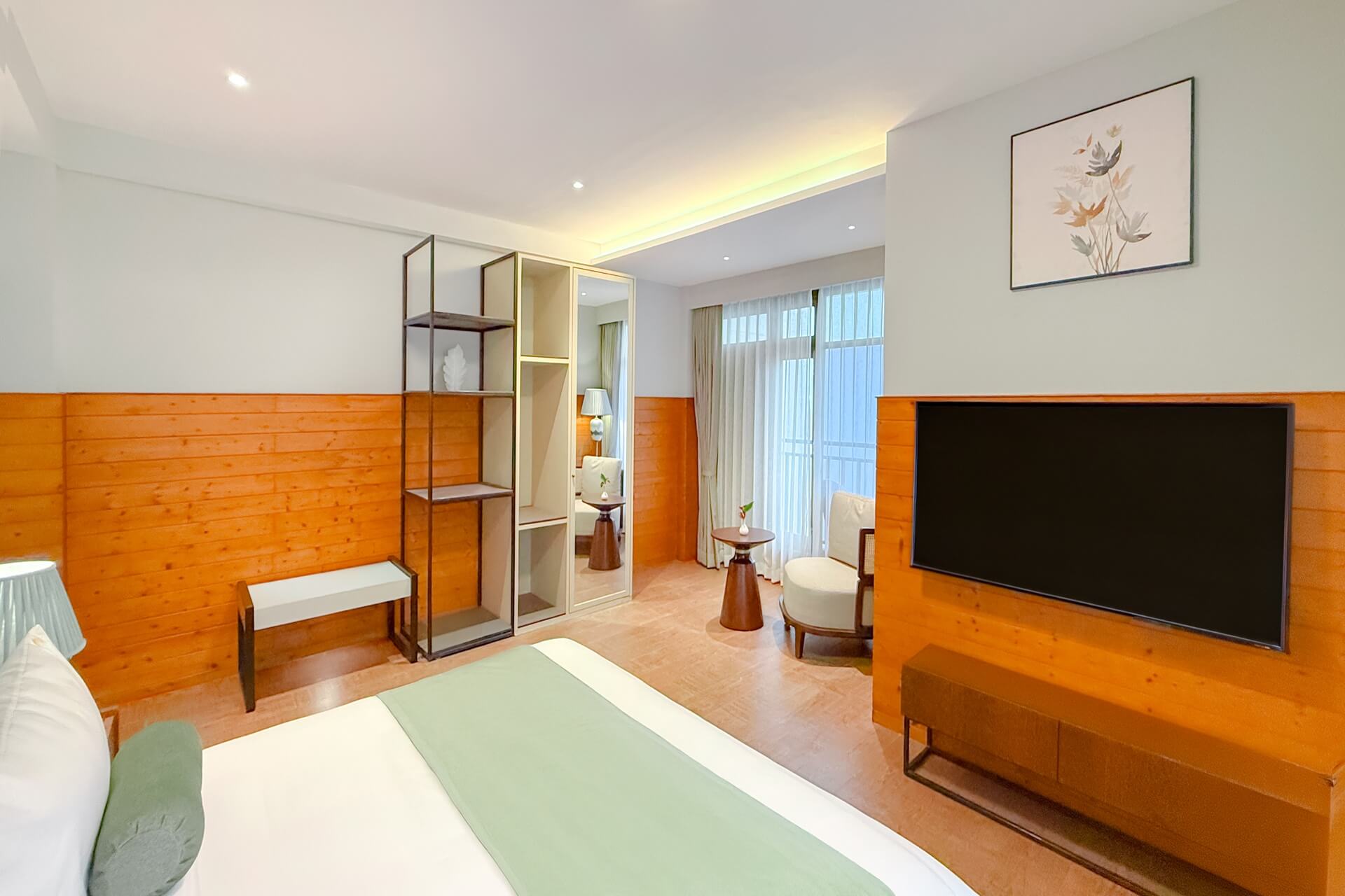 PREMIUM VIEW ROOM WITH BALCONY thumb