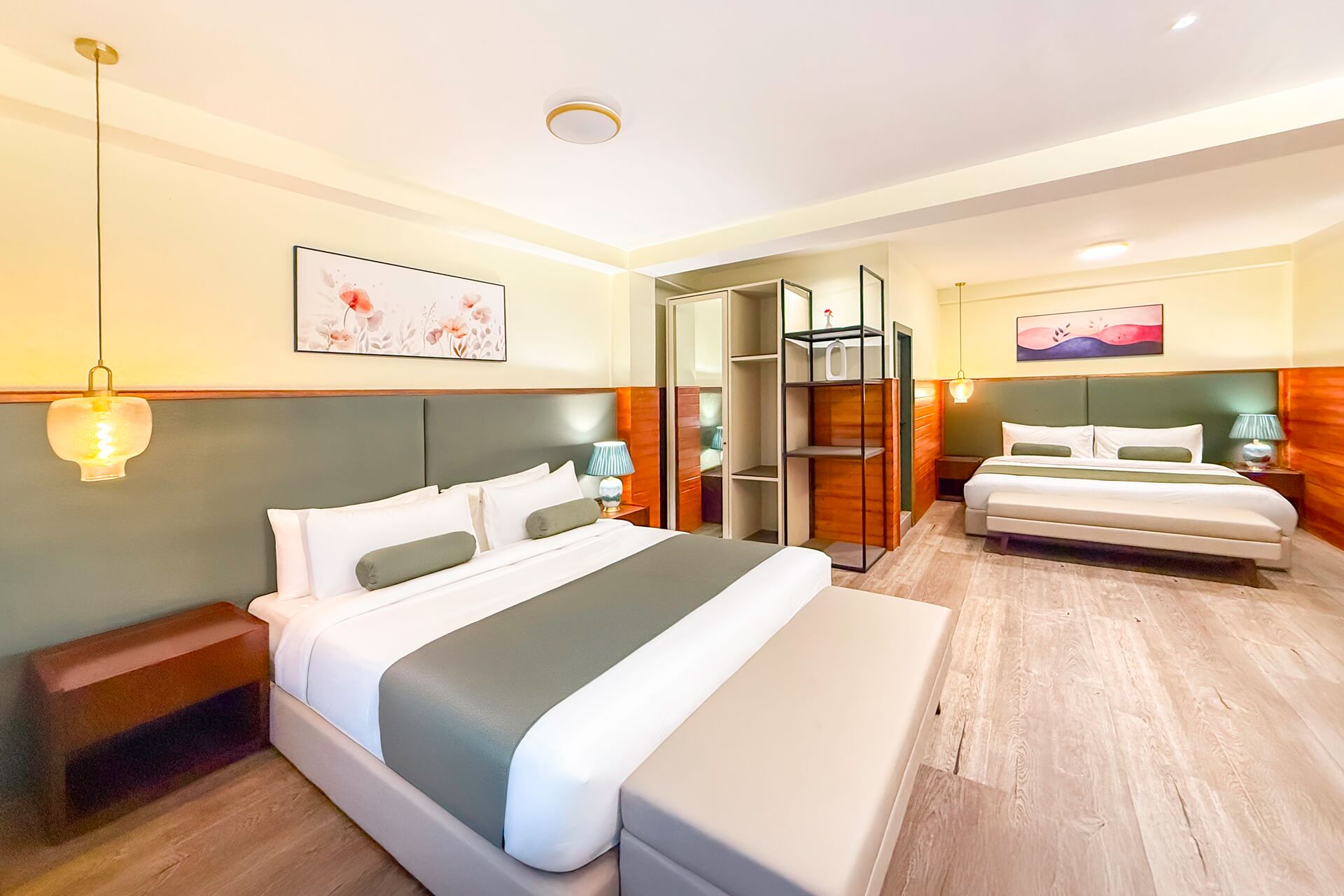 FAMILY VIEW ROOM WITH BALCONY thumb