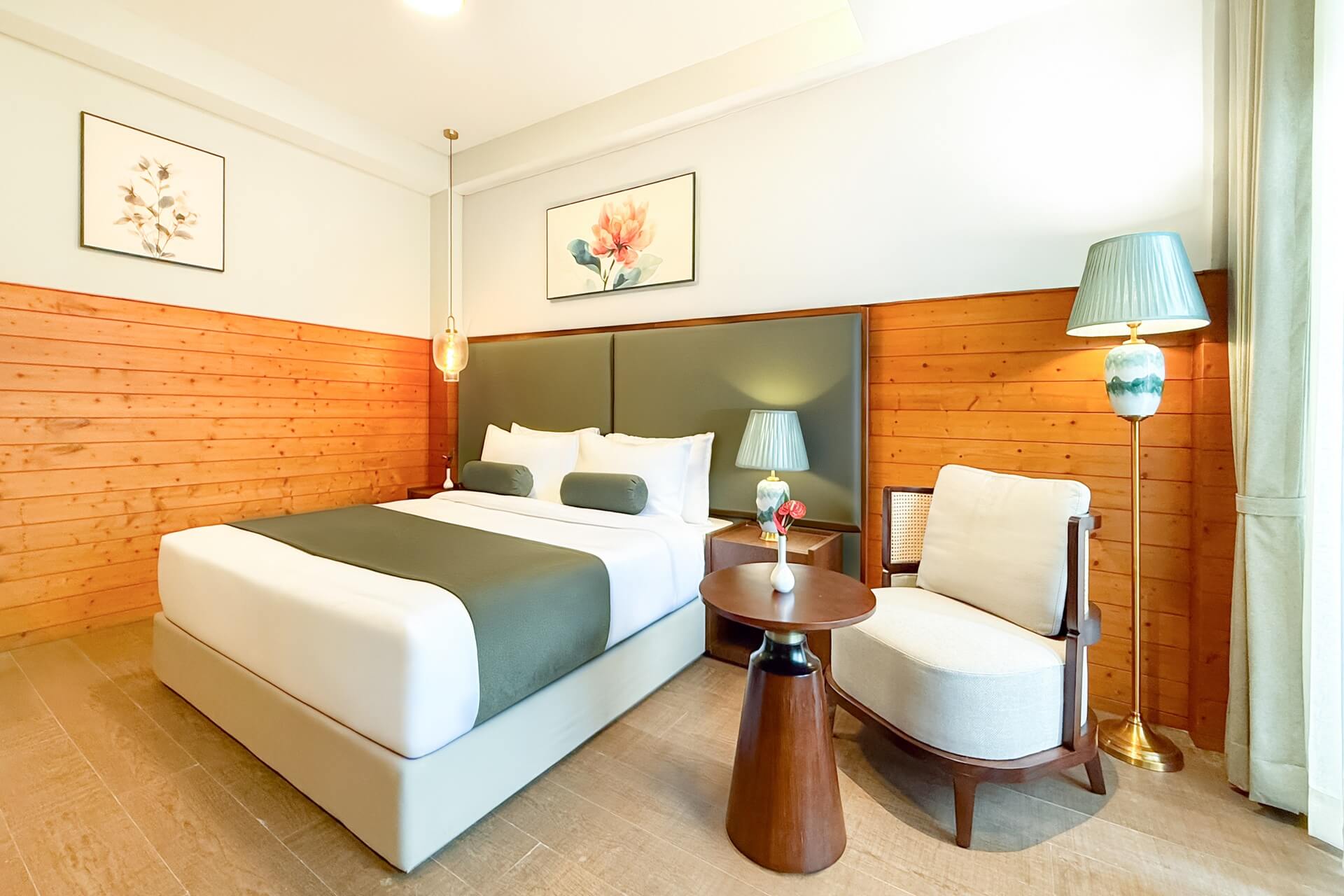 PREMIUM VIEW ROOM WITH BALCONY