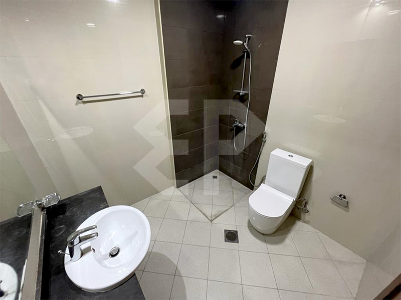 Well-Maintained 1-Bedroom Apartment in Dar JS Lootah 1, International City gallery 10