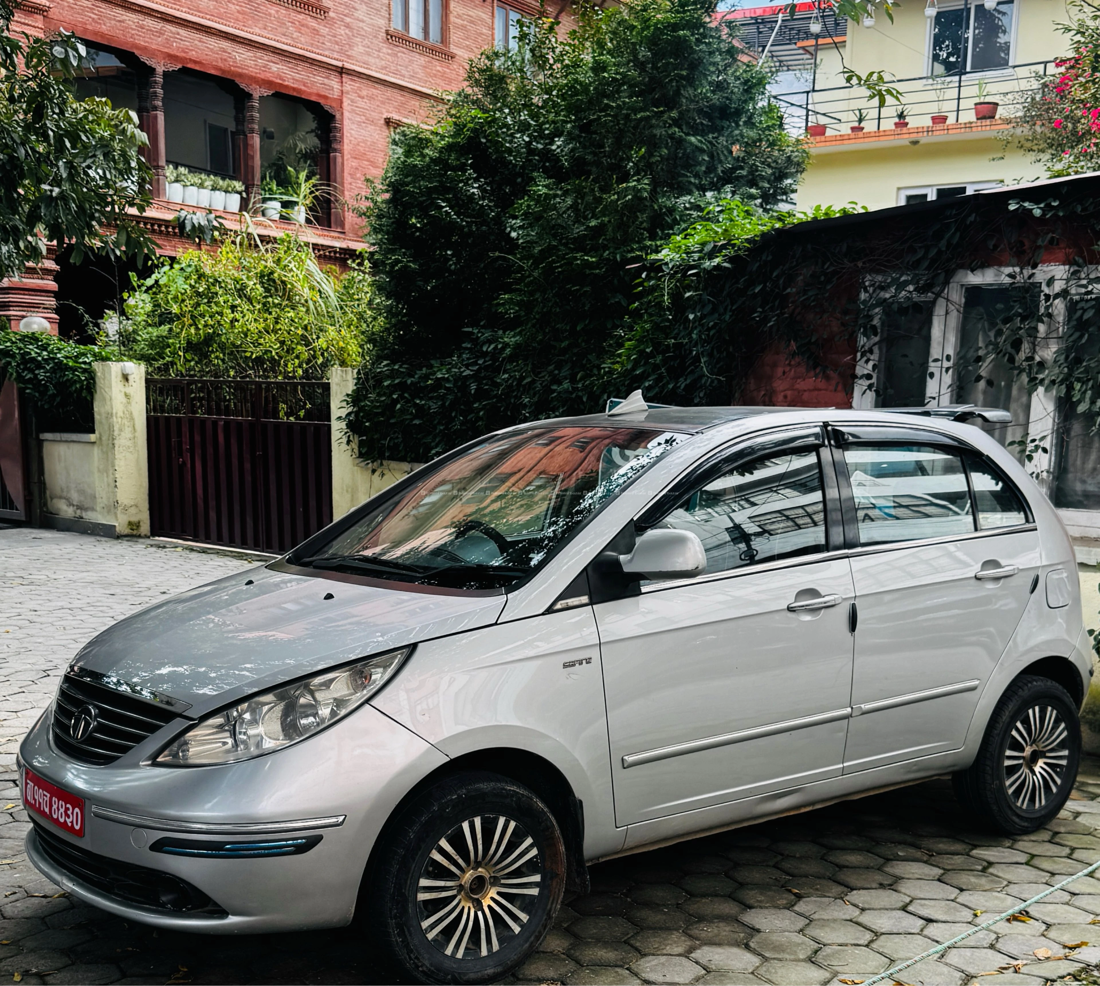 Tata vista petrol