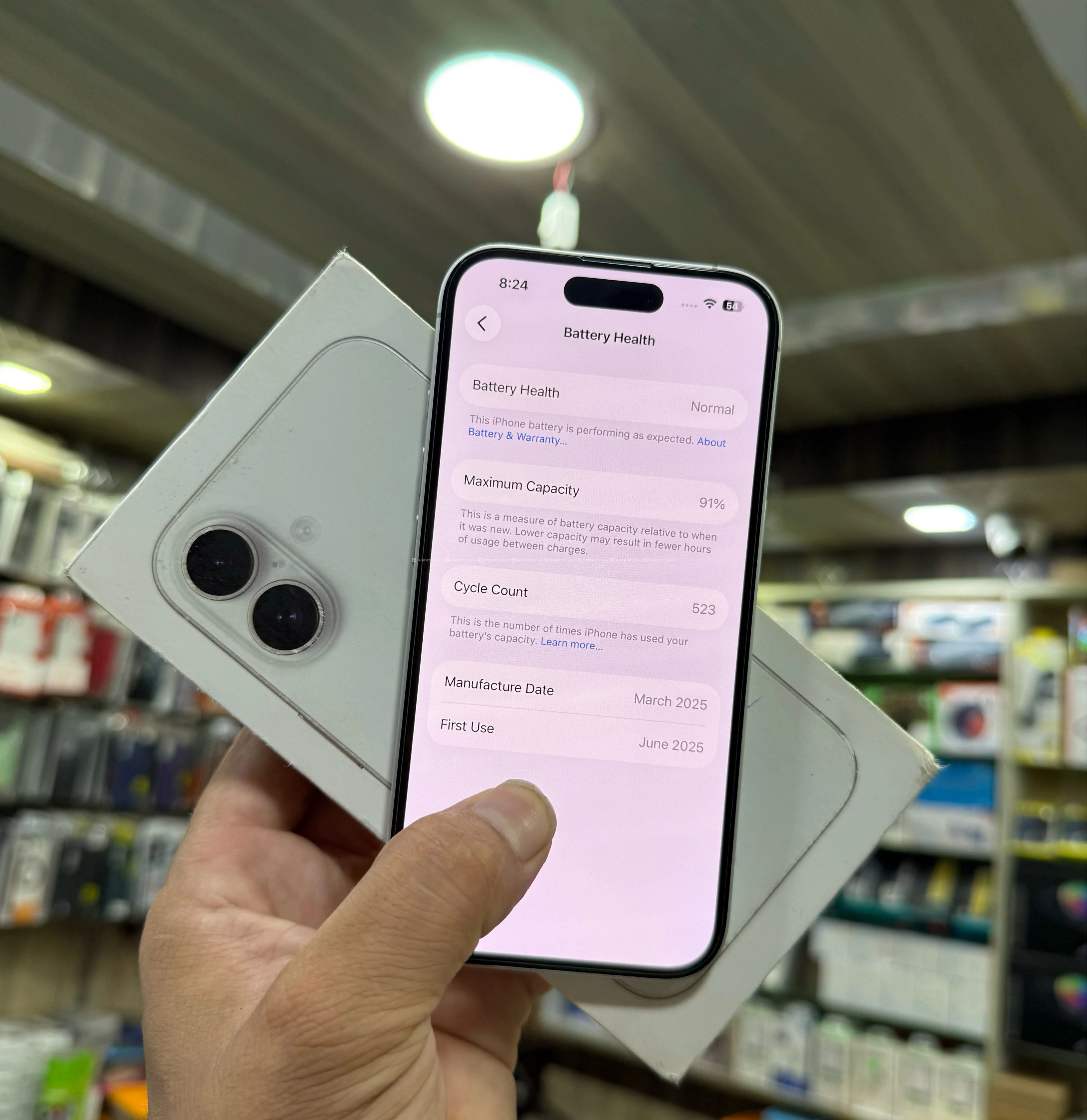 🔥 iPhone 16 -256 gb battery🔋 91 % ( white 🔥 3