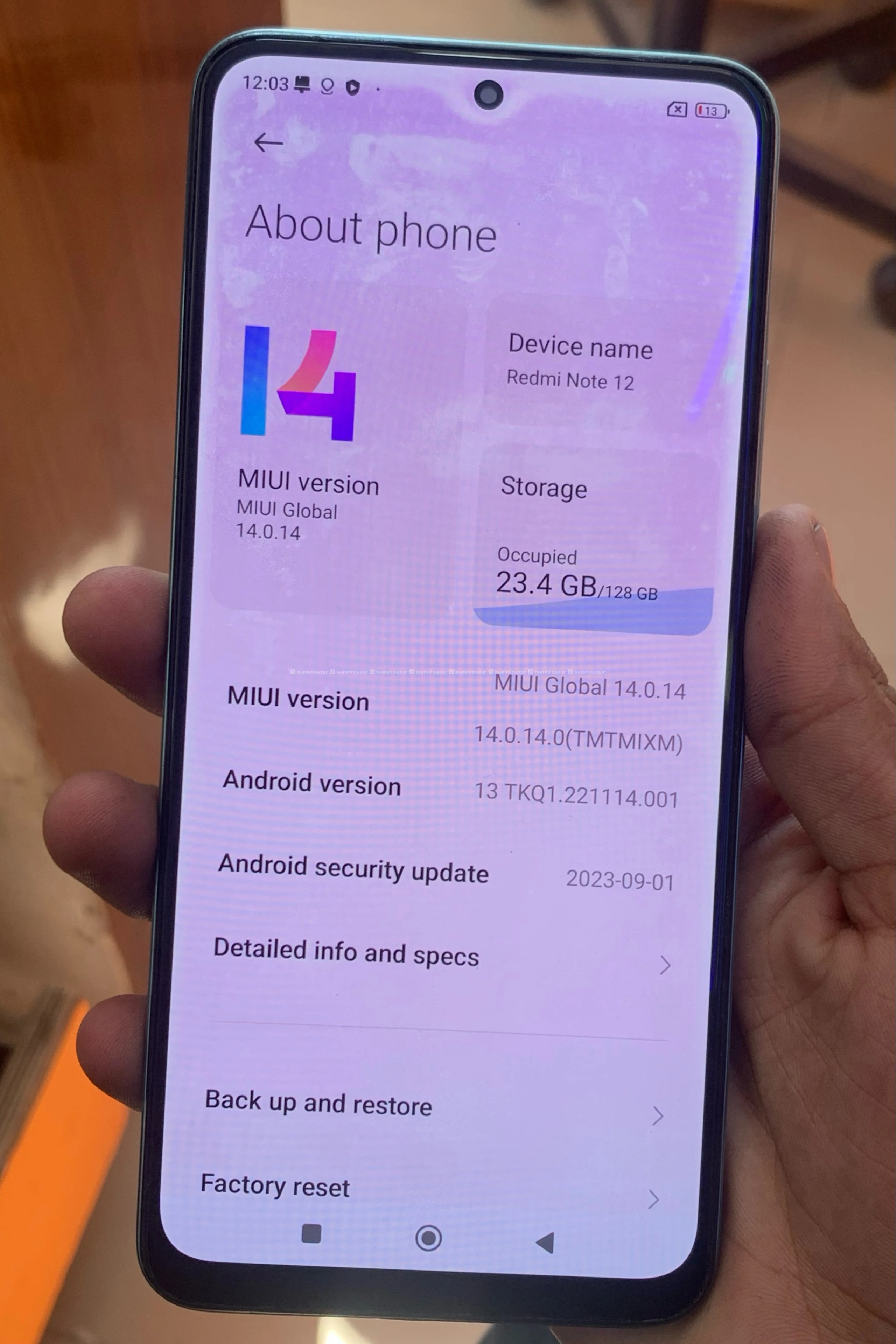 Redmi note 12
8/128 2