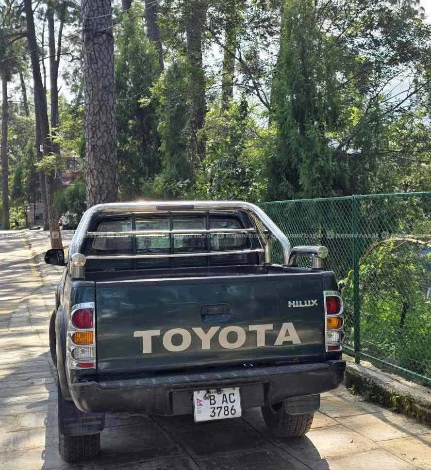 Hilux 2009 model
9818846575 or 9768397661 2