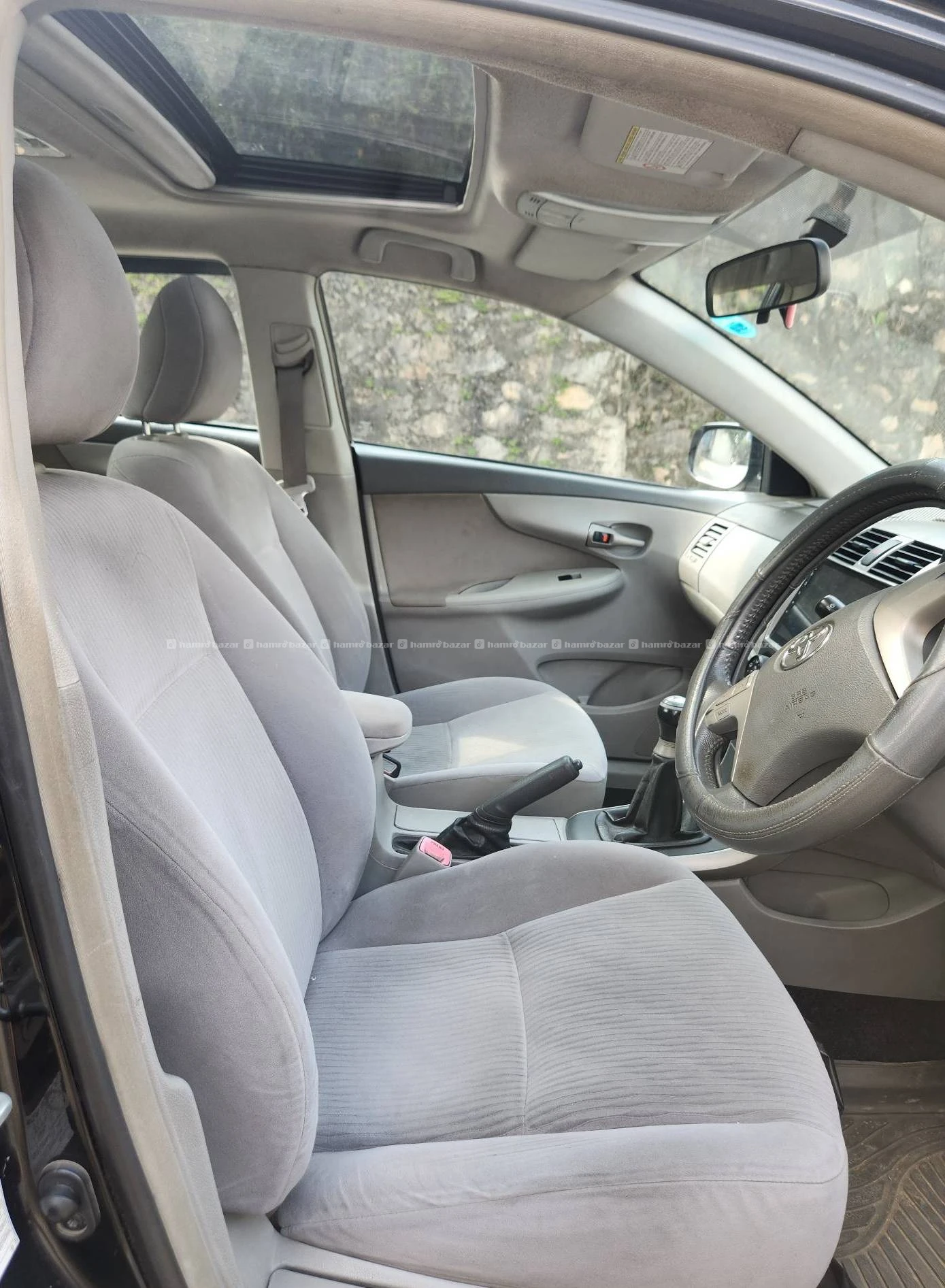 Toyota Corolla 1.6 LX (Sunroof) Single hand 6