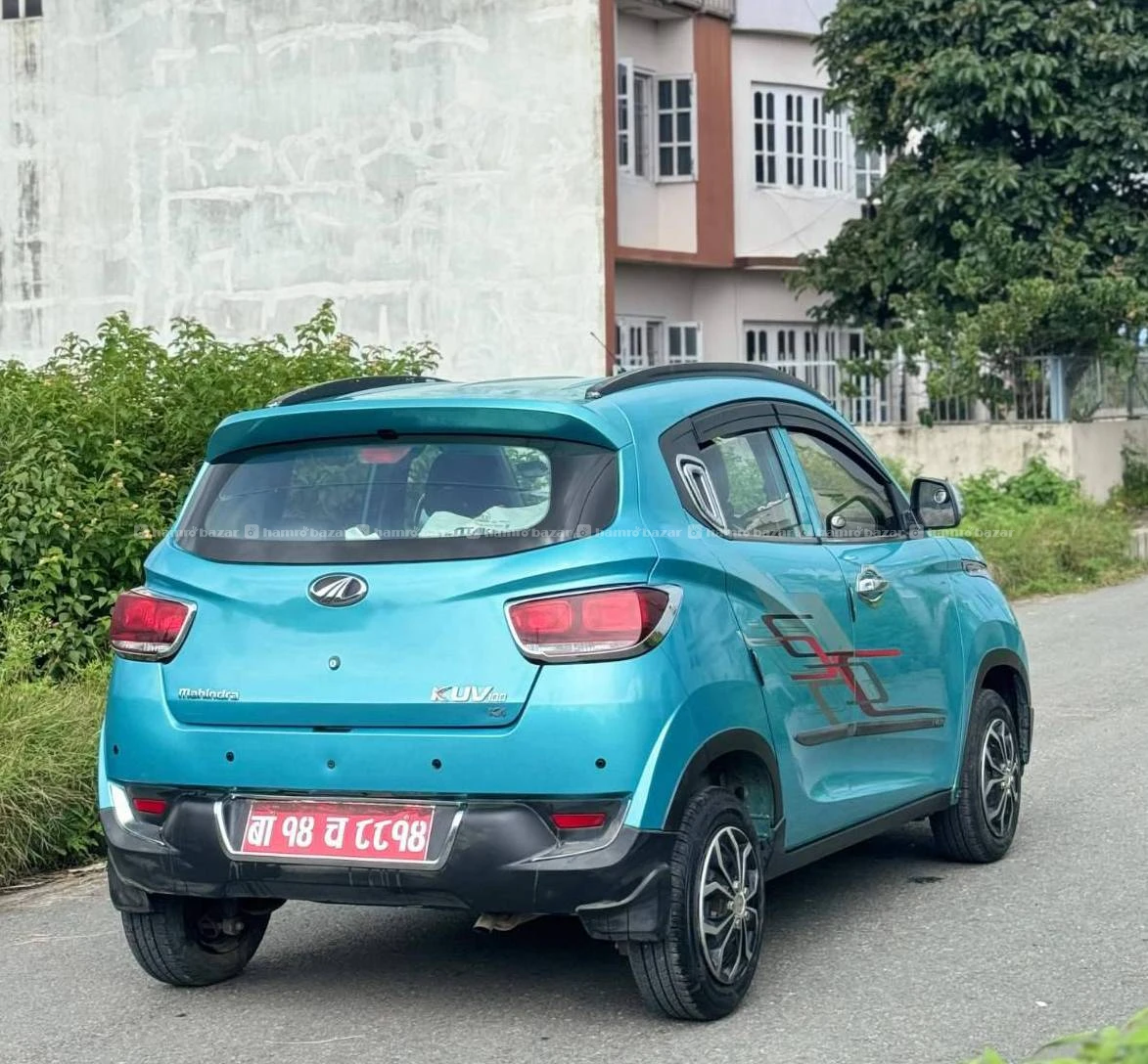 MAHENDRA KUV 100 MINI SUV JEEP 3