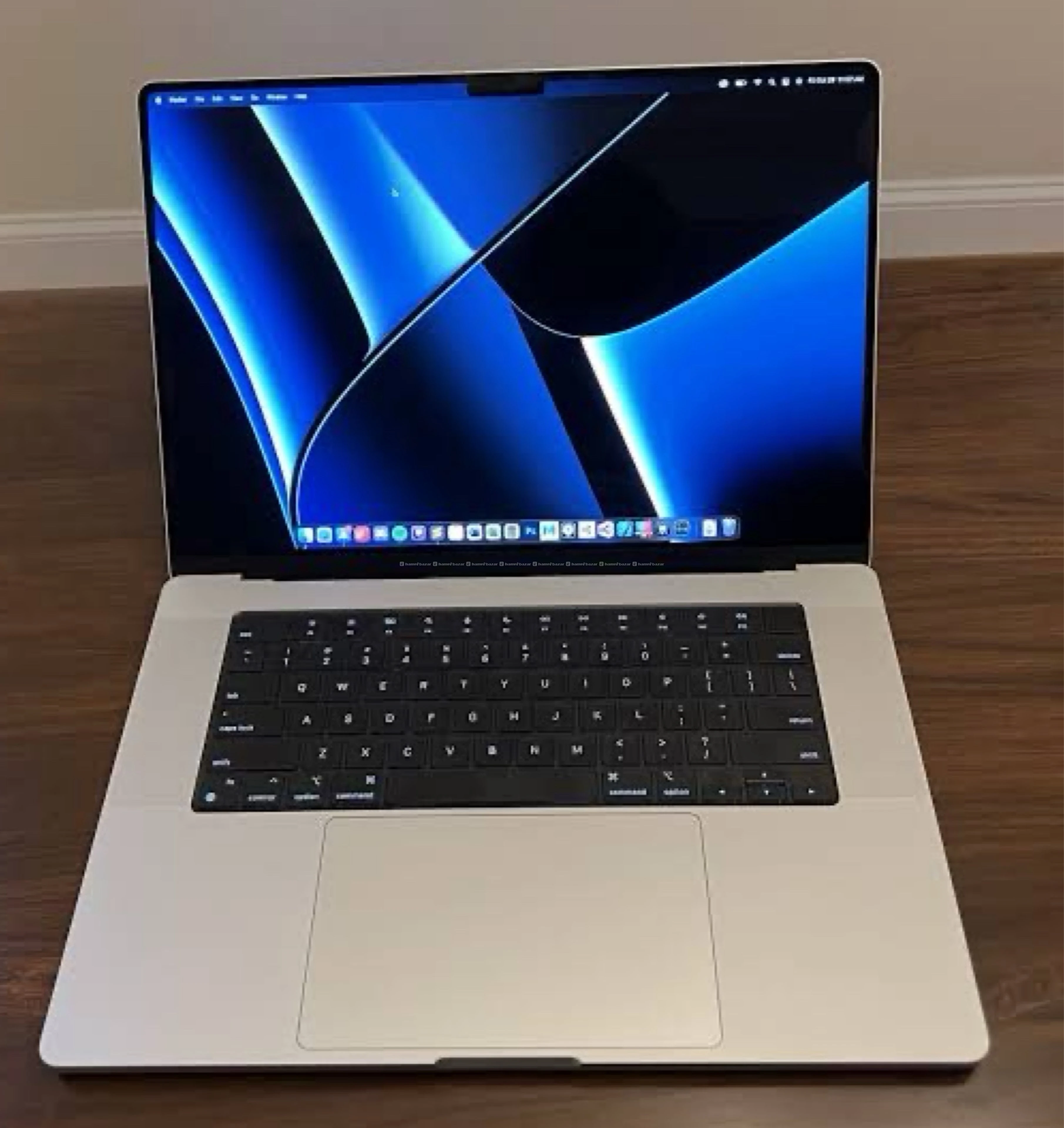 Mackbook M1 pro On Sale
16/512Gb Storage