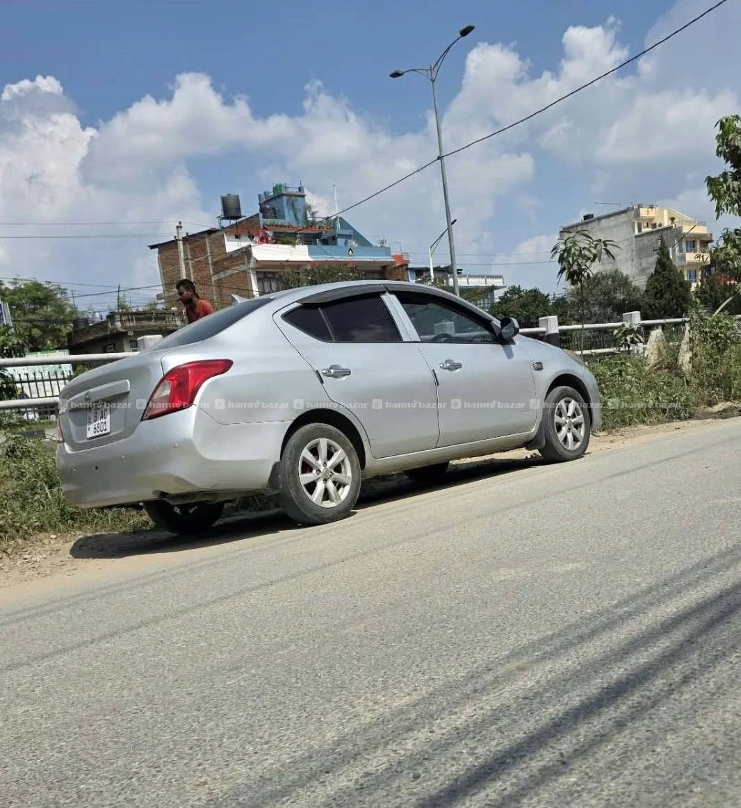 Nissan sunny 2013 model
9818846575 or 9768397661 2