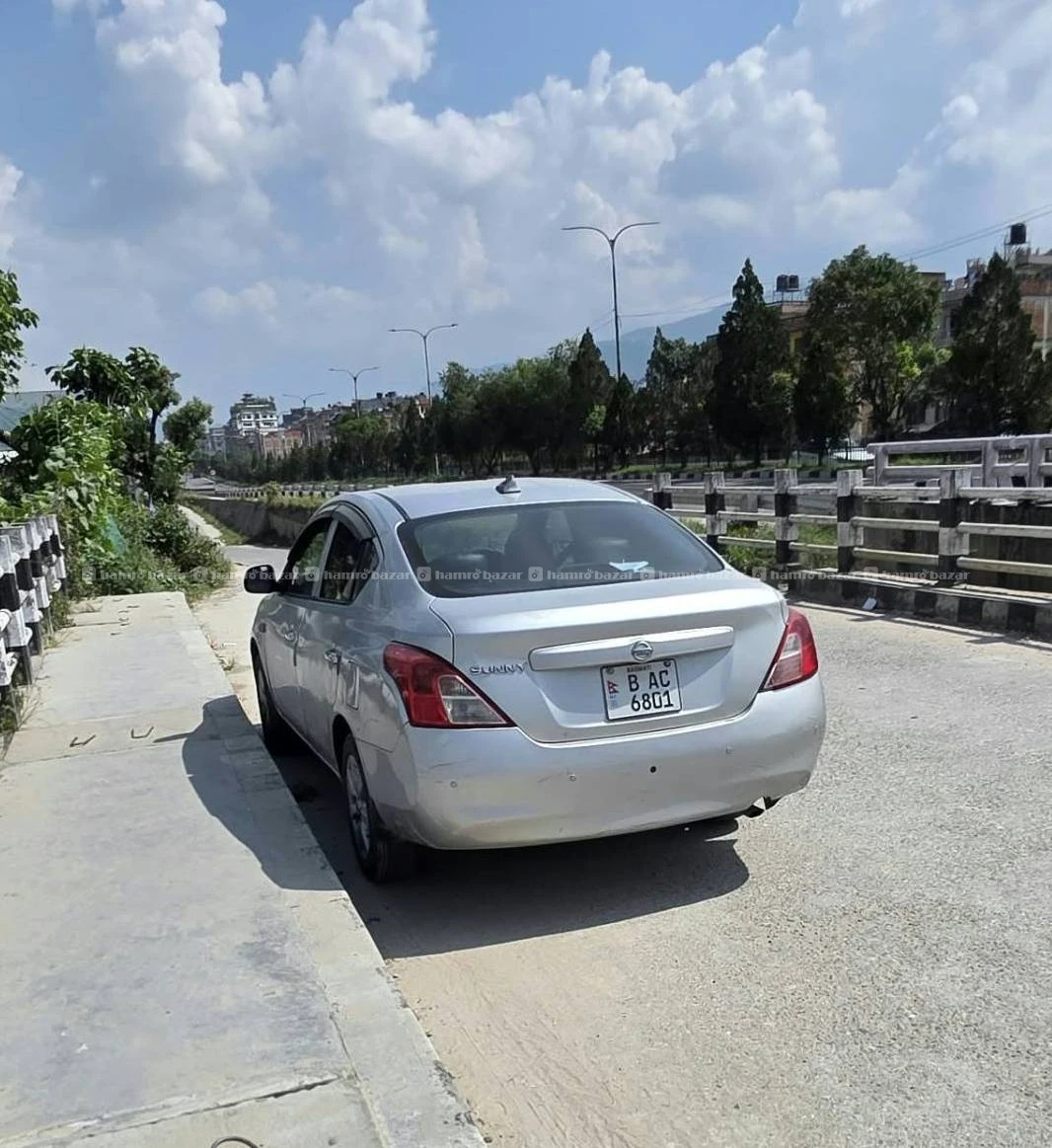 Nissan sunny 2013 model
9818846575 or 9768397661 4