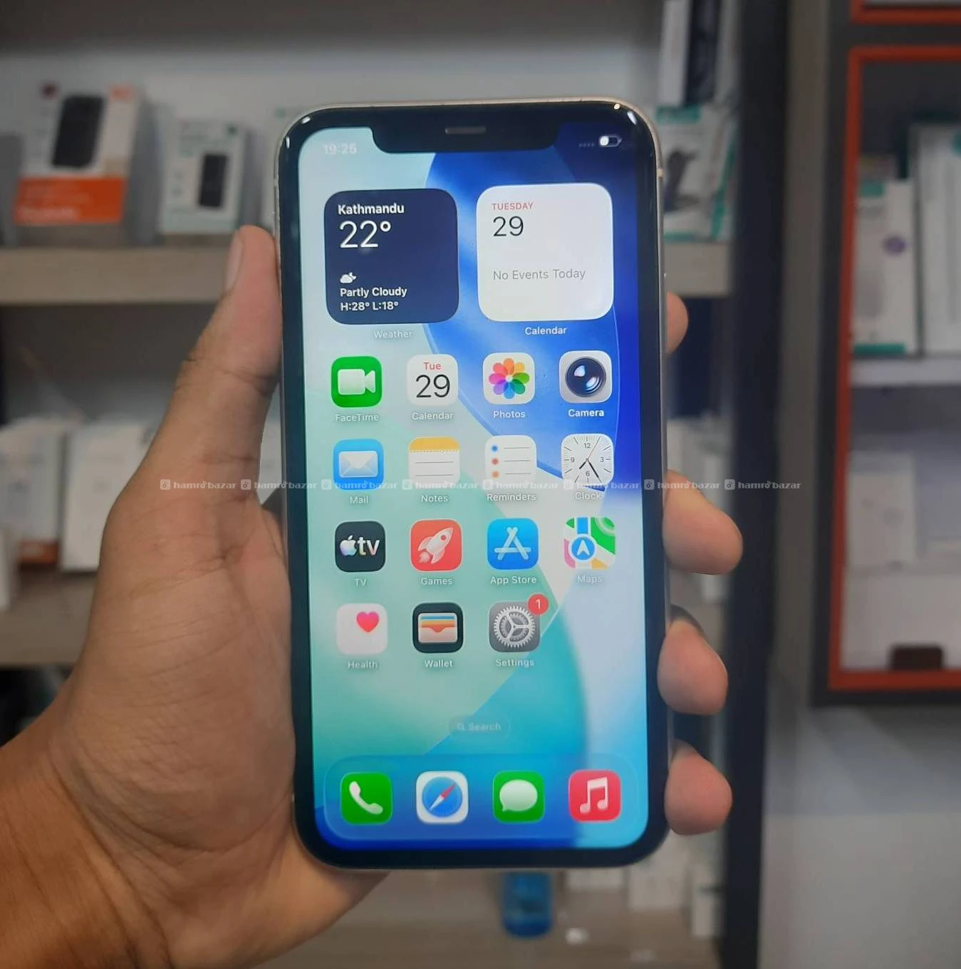 Iphone 11 128gb with box 2