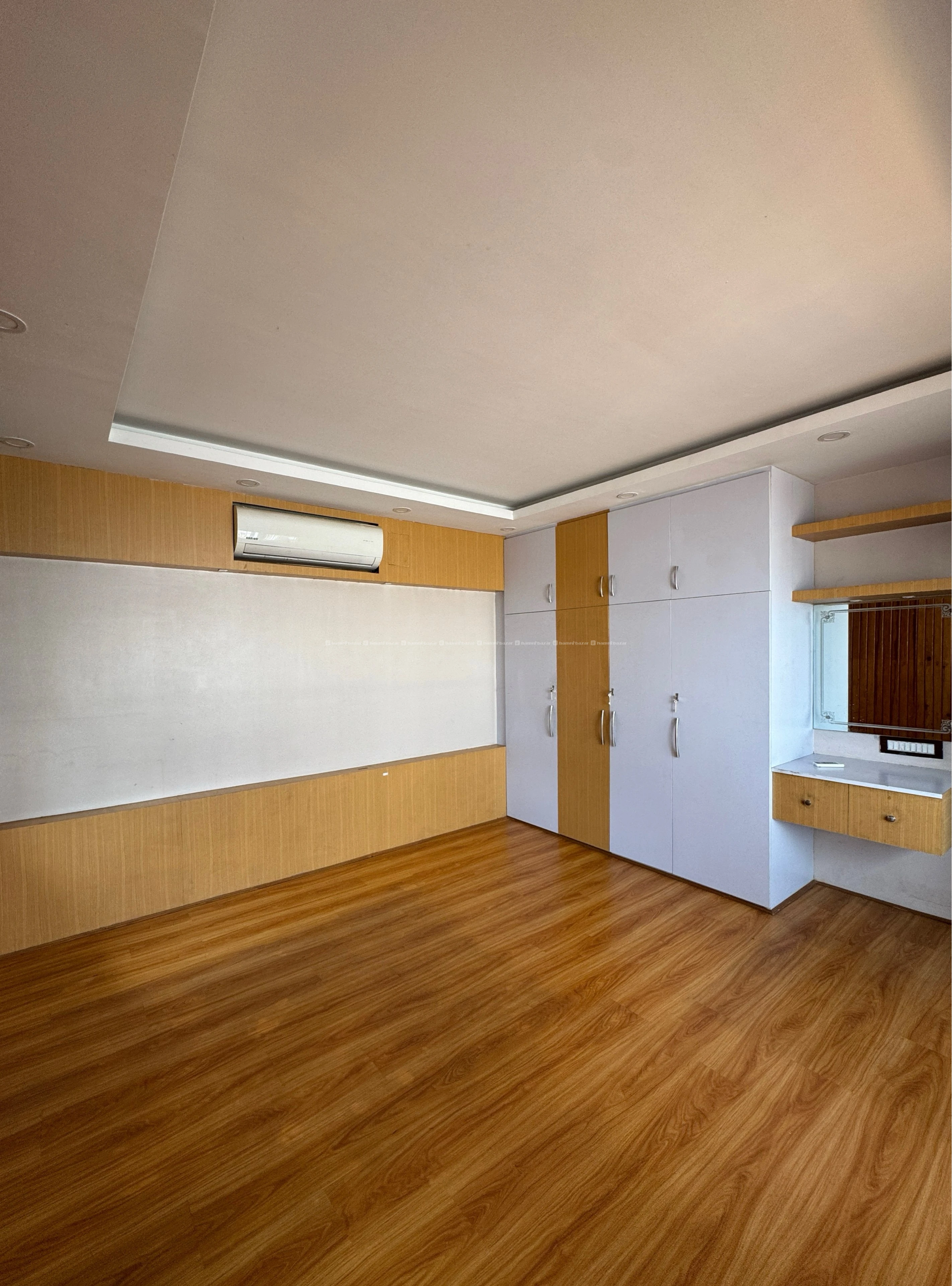 Flat On Rent
At Kalanki 5