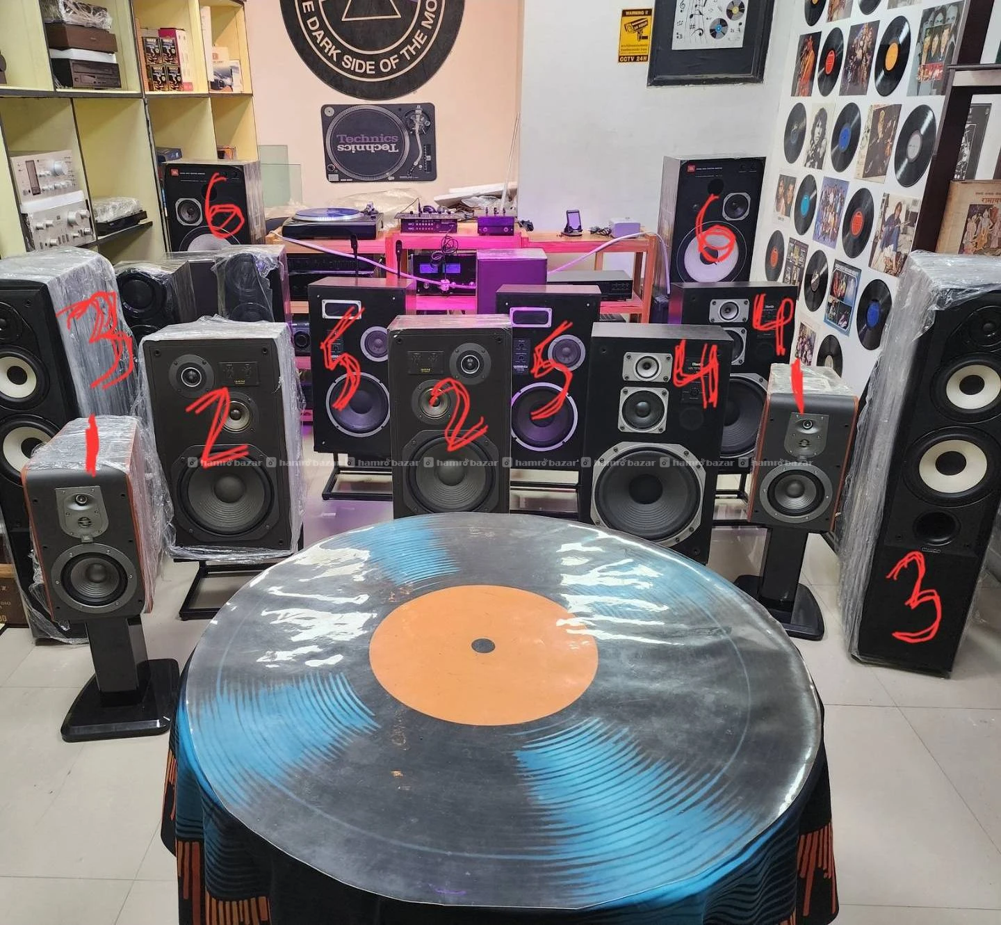 Original Speaker set Floor standing and Bookshelf