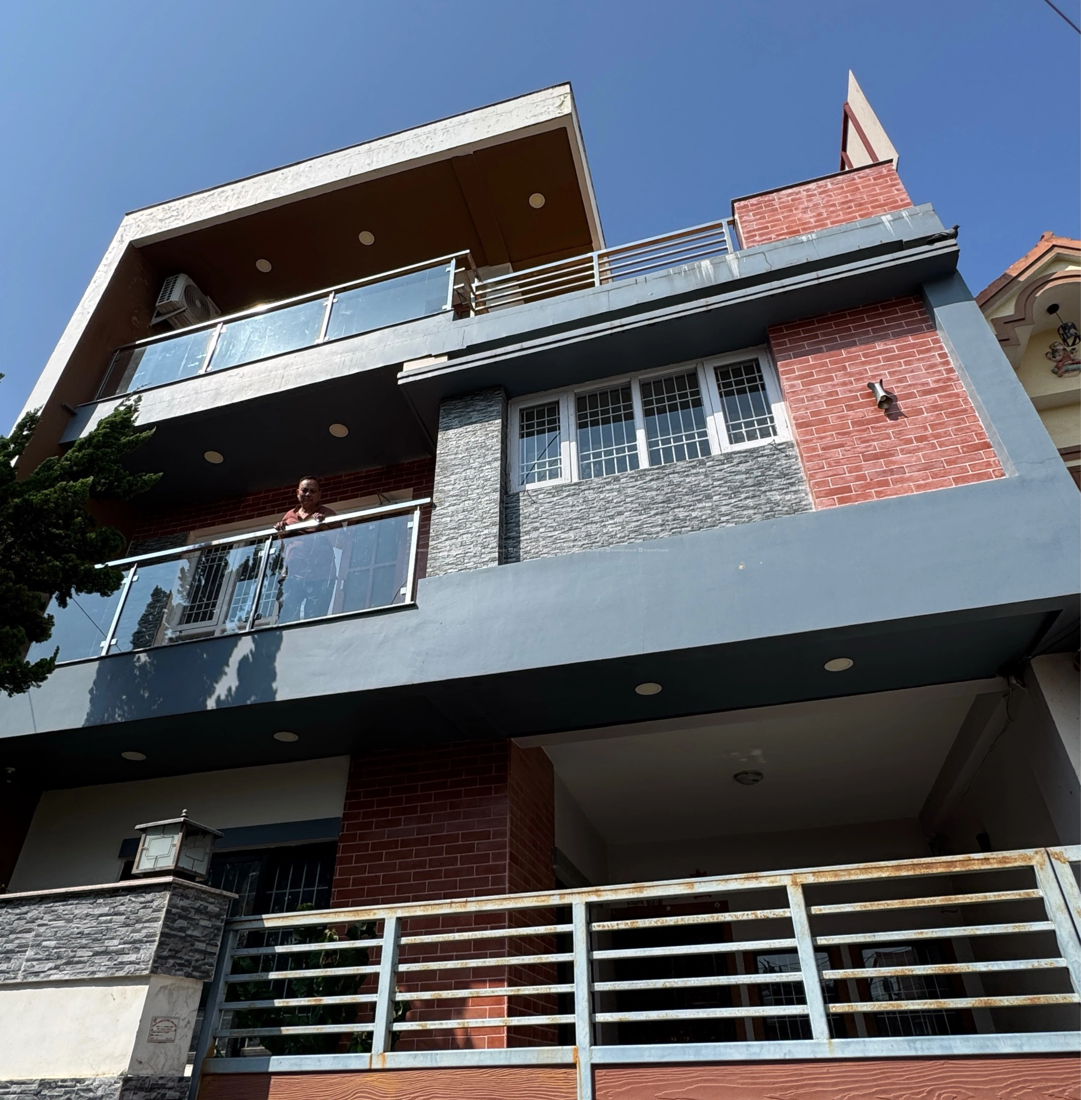 Flat On Rent
At Kalanki
