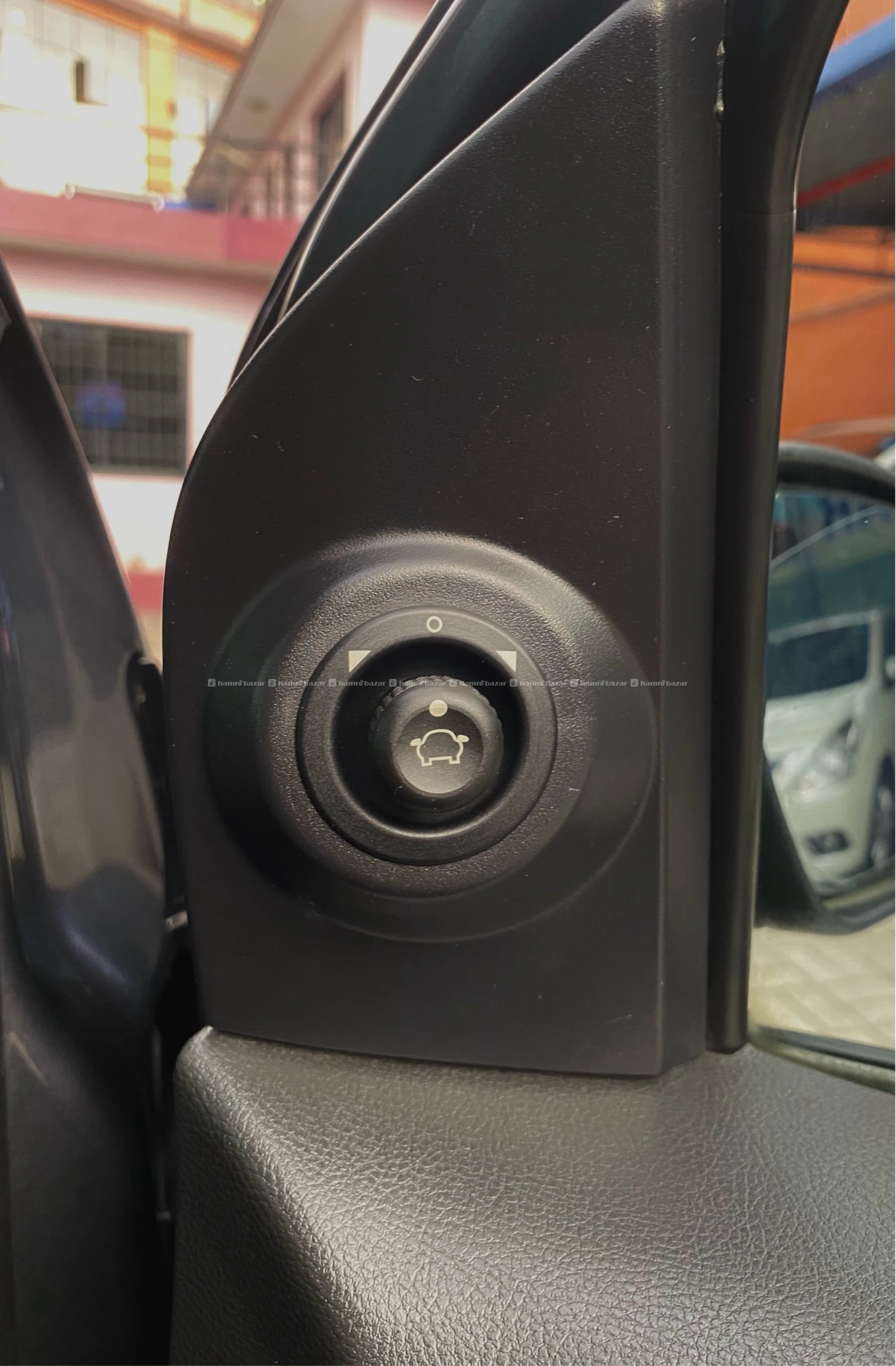 Ford Figo Titanium 1.2 2020 Single Hand LowKms 7