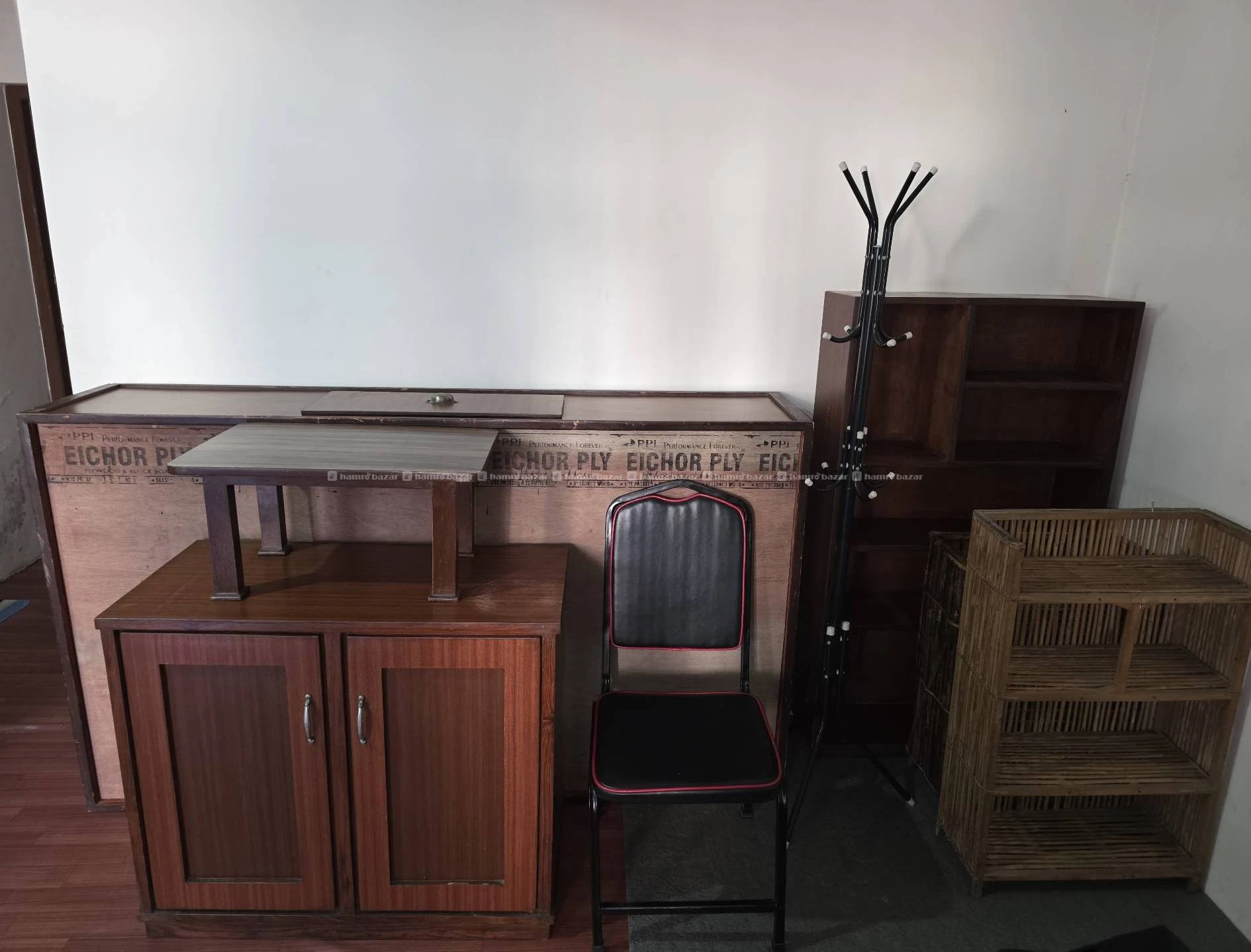 Customized Furnitures on Sale