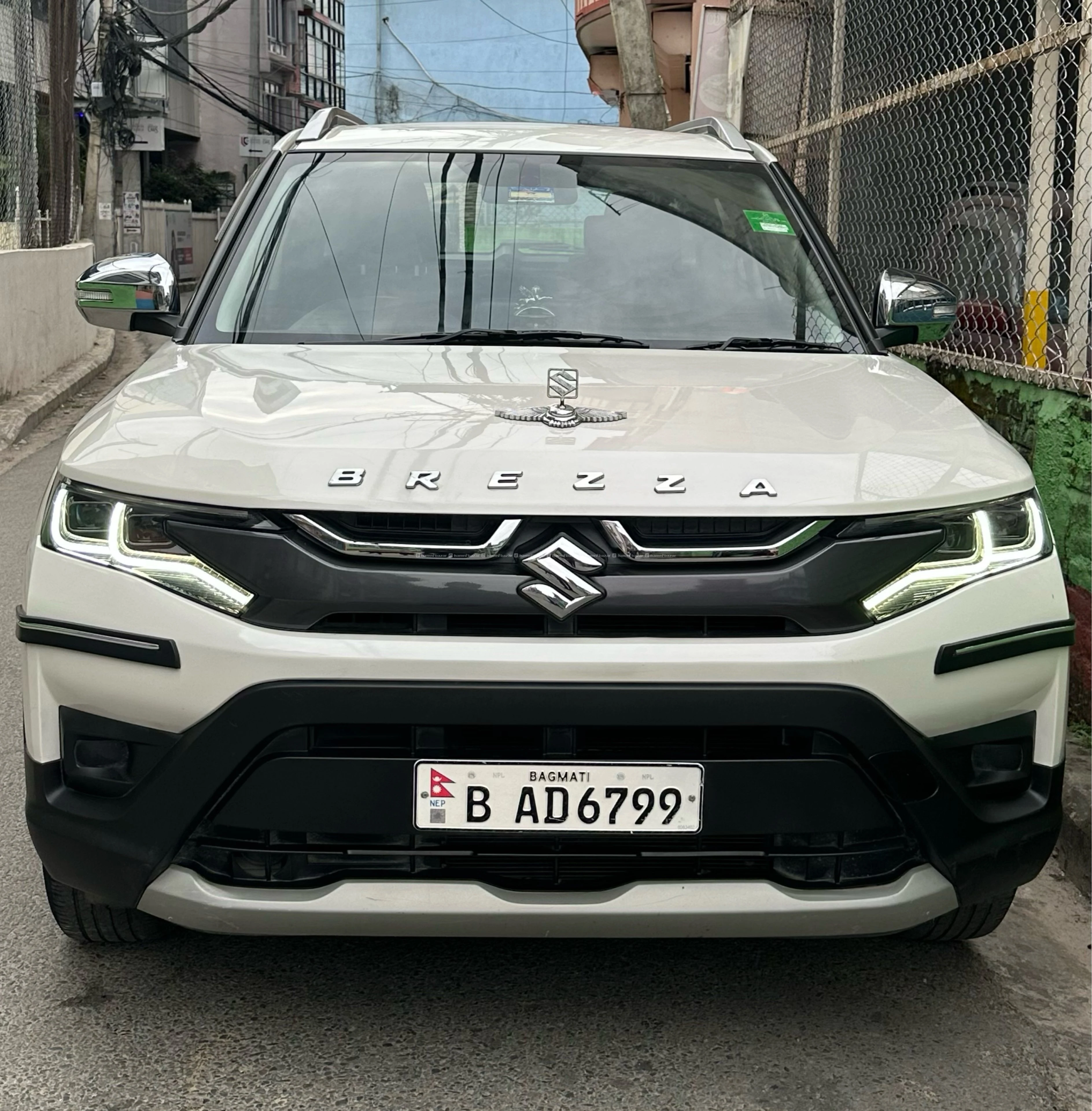 Suzuki brezza zxi [Automatic]