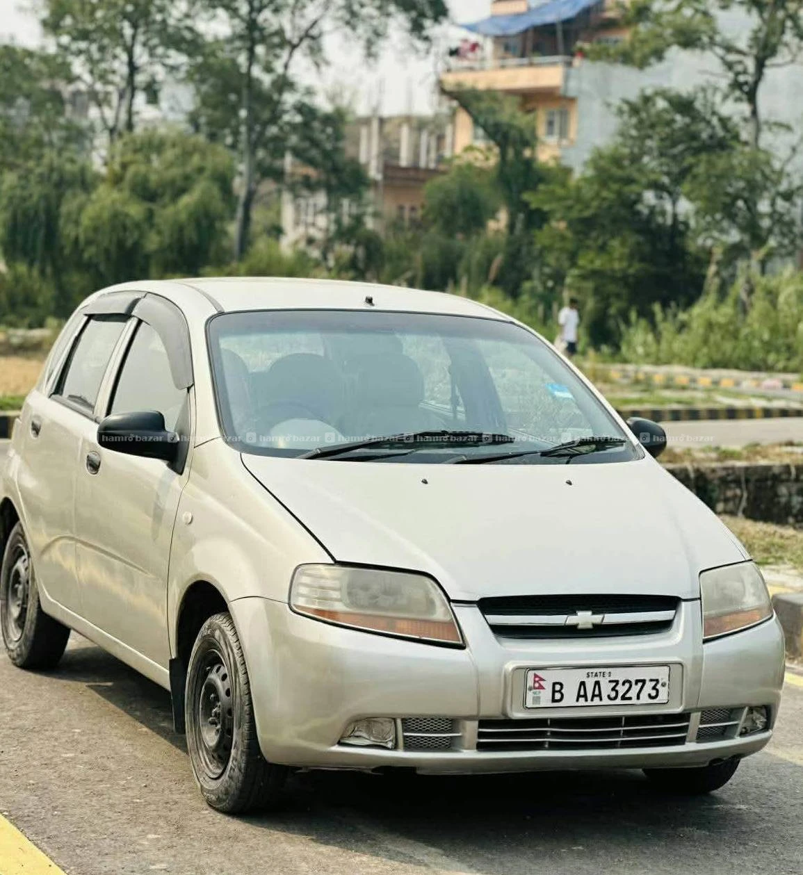 Chevrolet uva 2009 model 
9818846575 or 9768397661