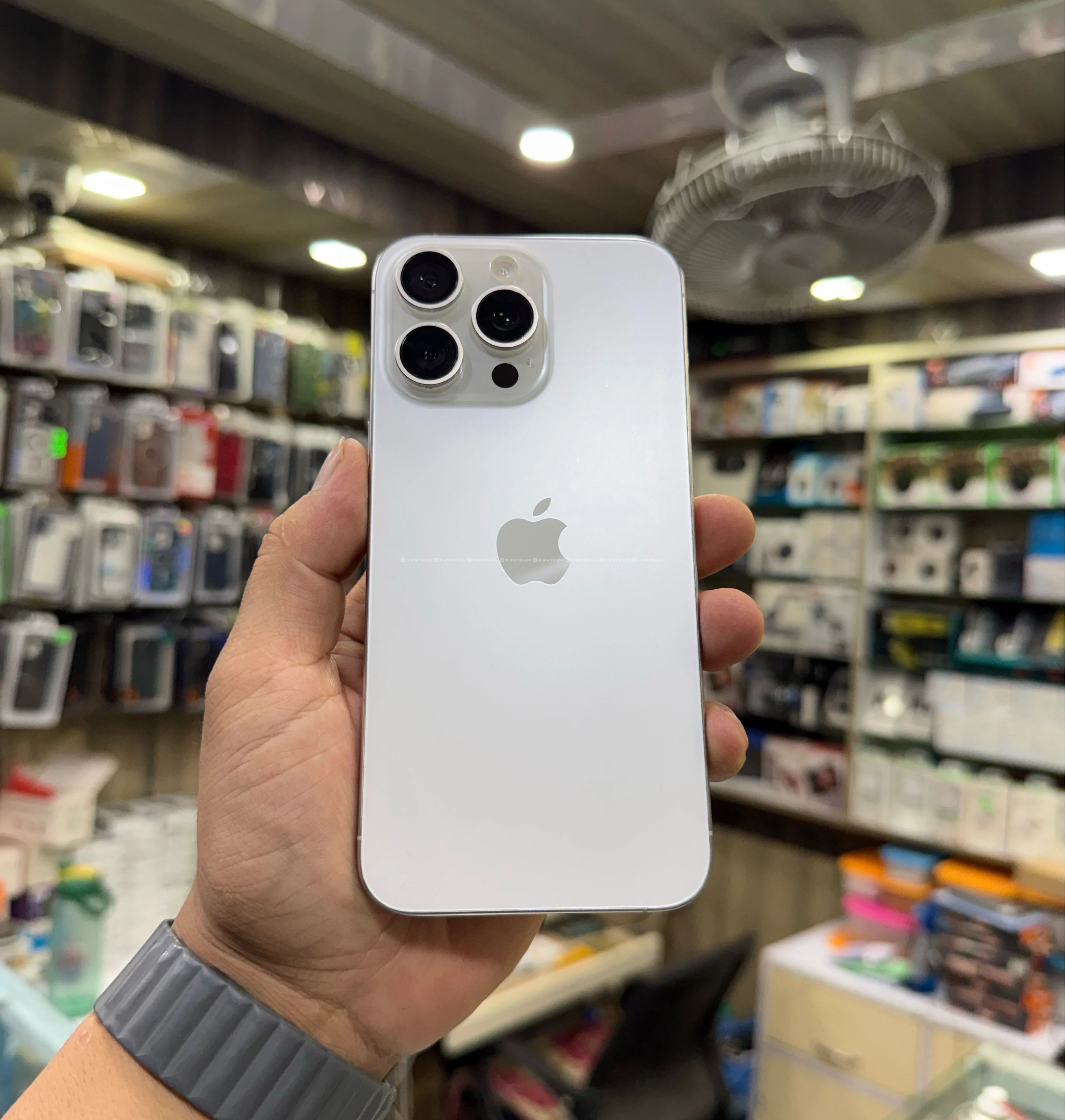 🔥 15 pro max (256 gb battery 🔋 97 %  genuine set
