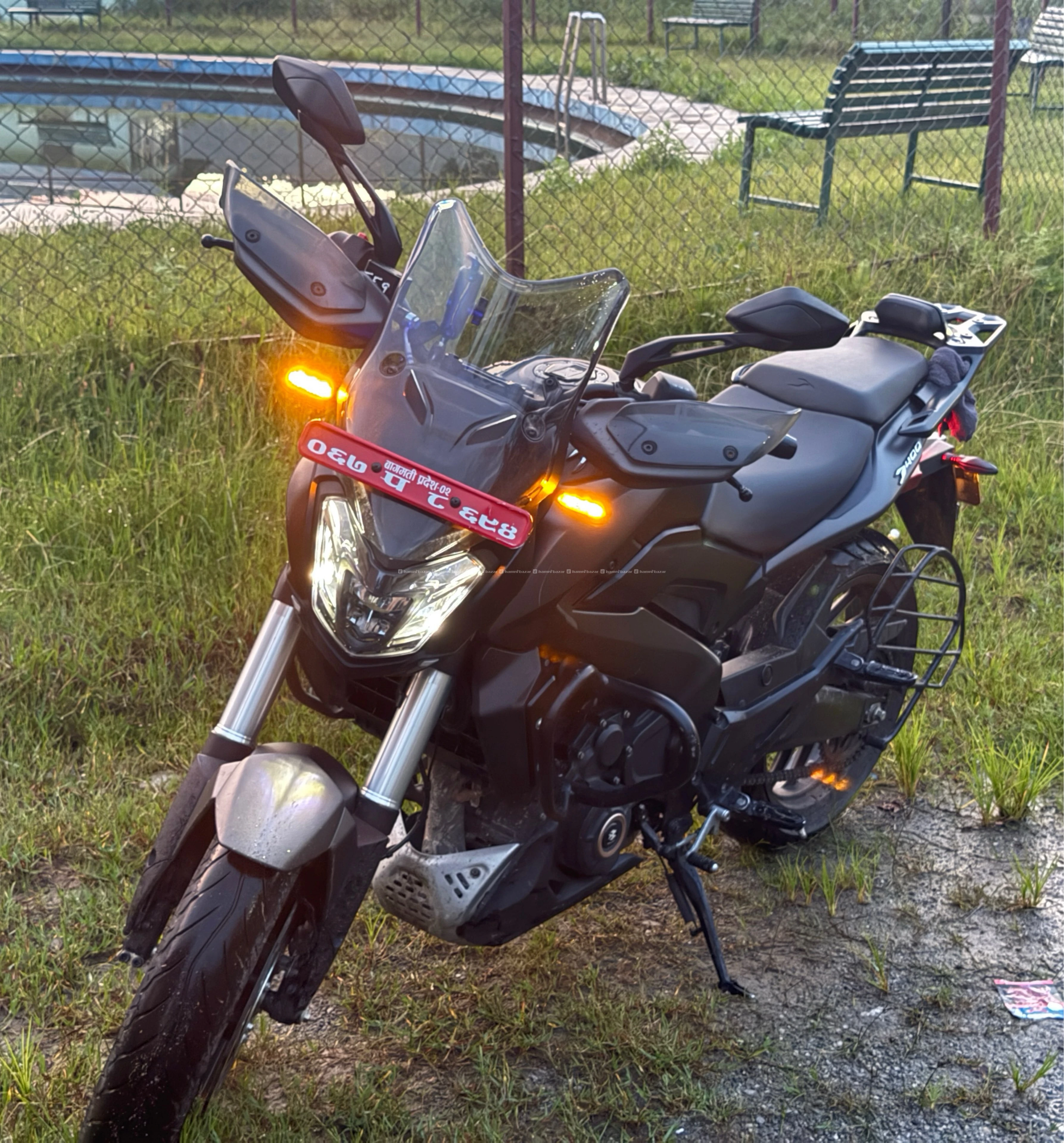 Dominar 400