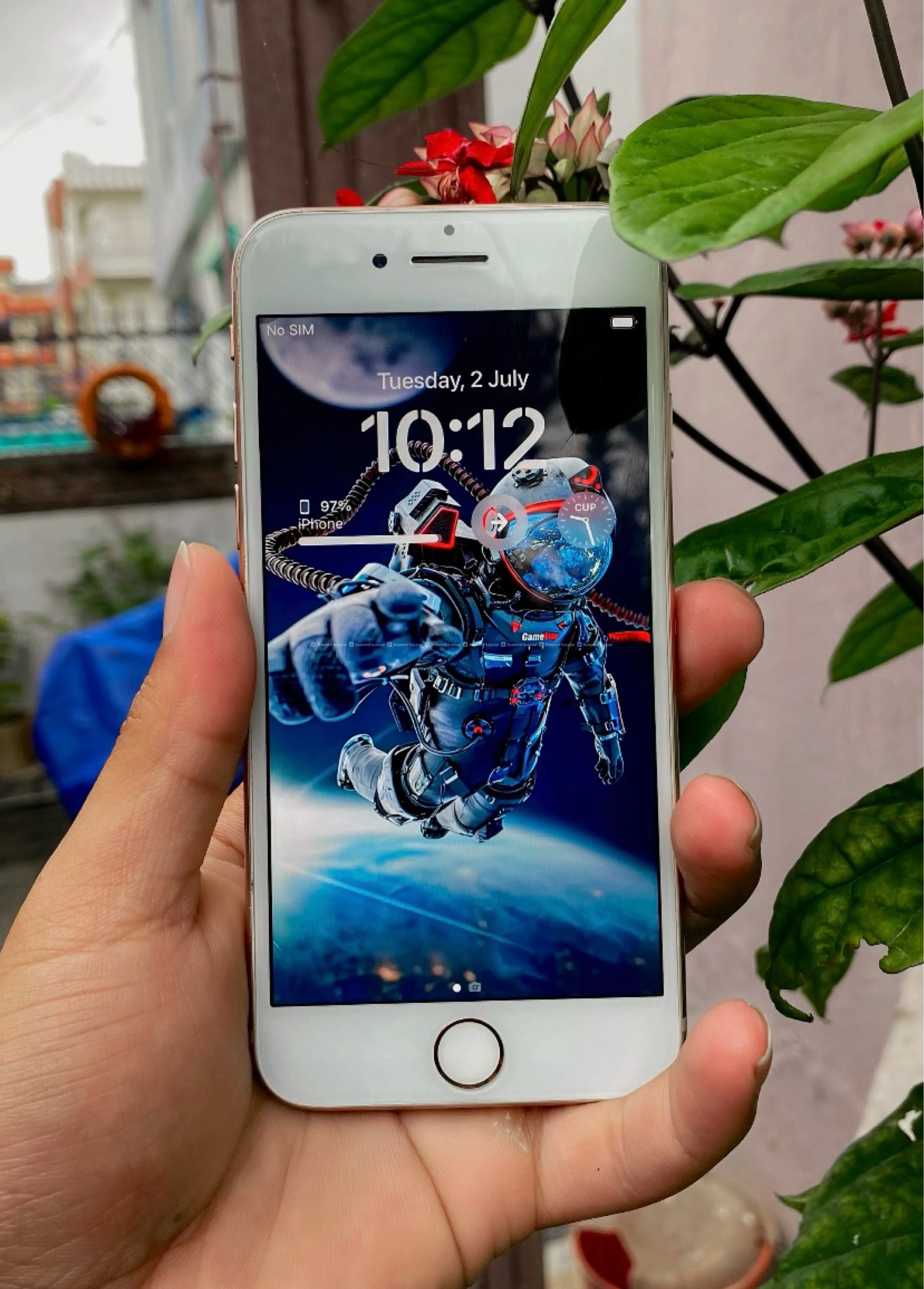 iPhone 8 2