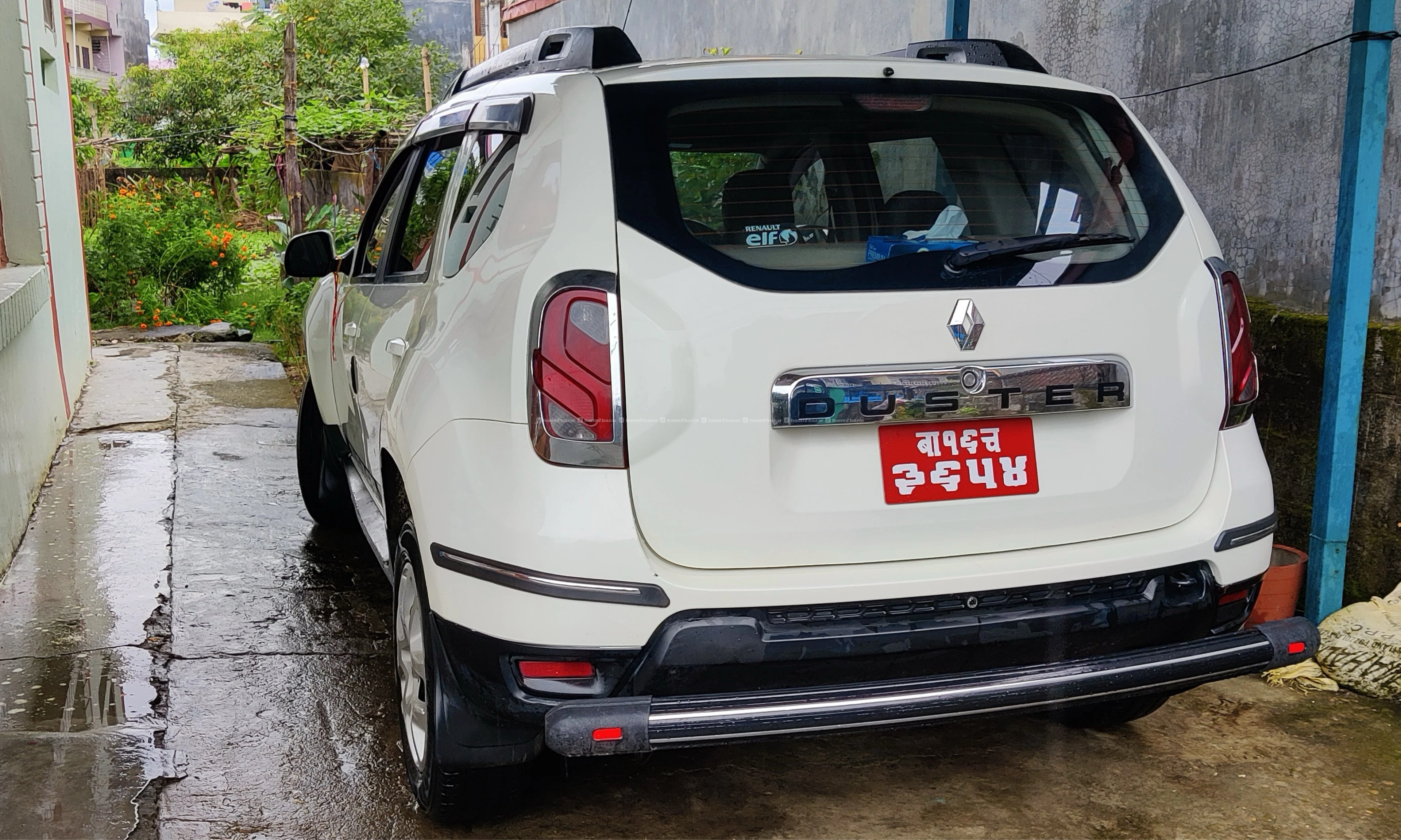 Renault Duster SUV 5
