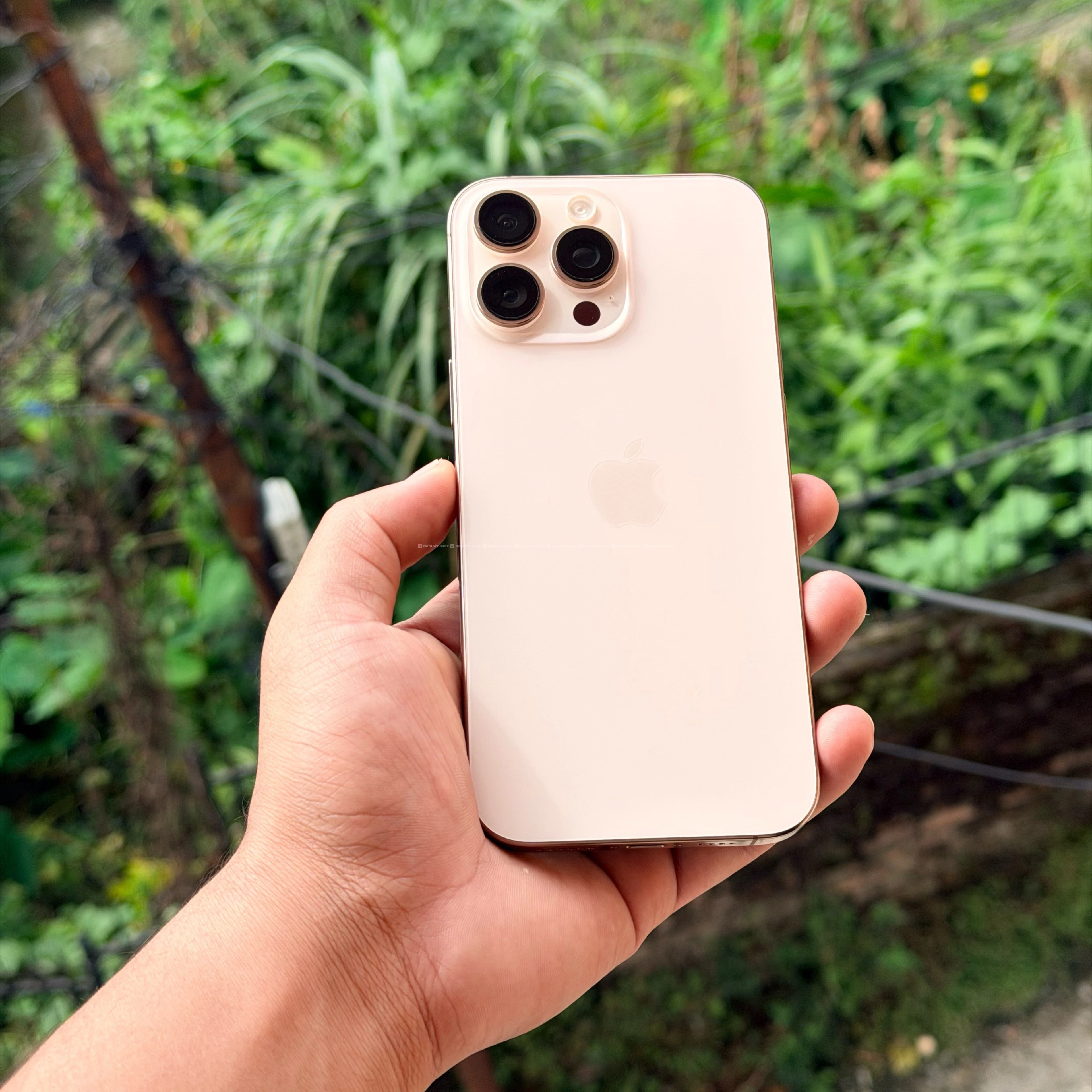 Iphone 16 pro max 256gb (93%🔋)